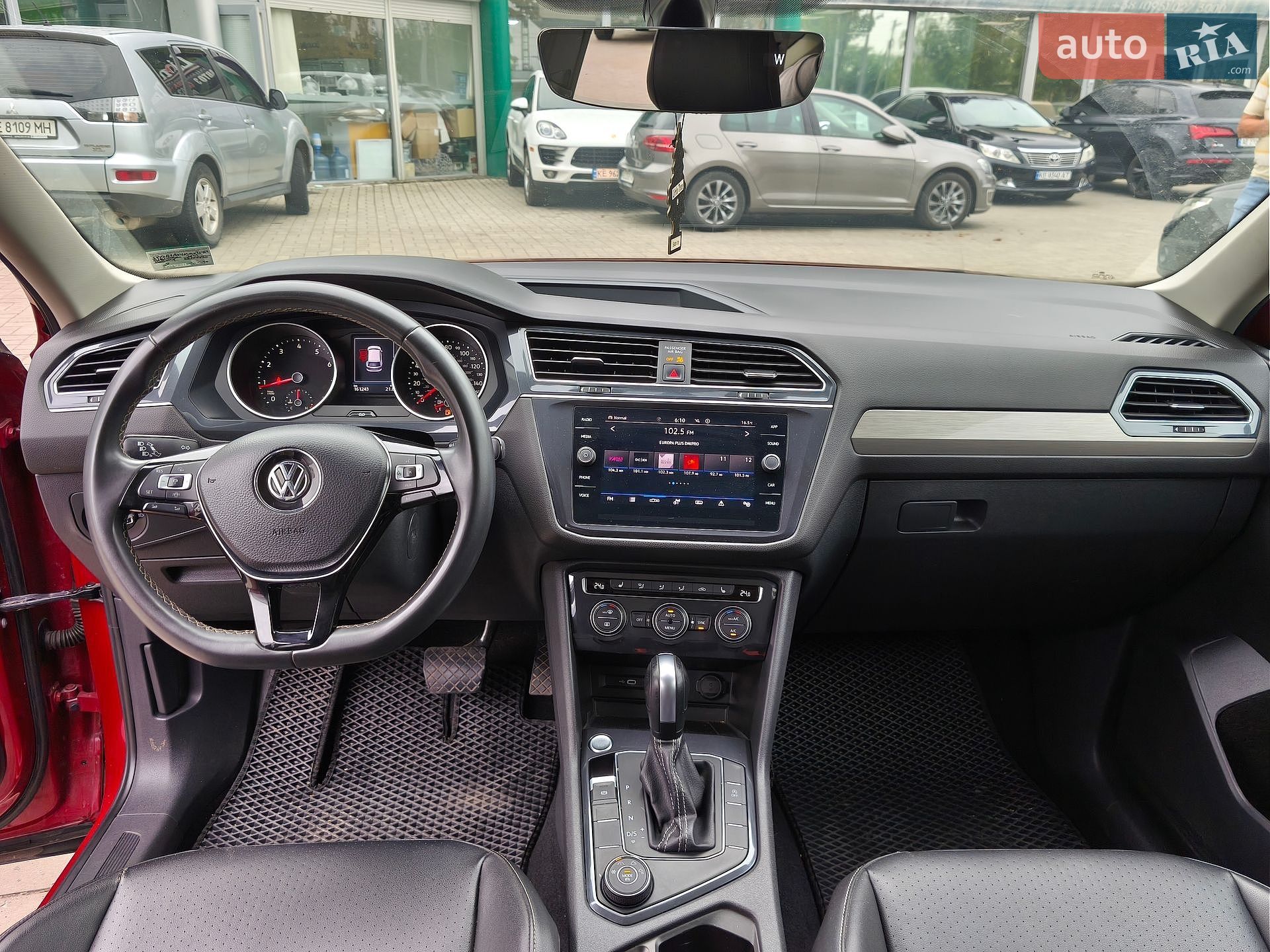 VOLKSWAGEN TIGUAN 2021 VIN 3VV2B7AX4MM093469 фото оголошення 17 з 32