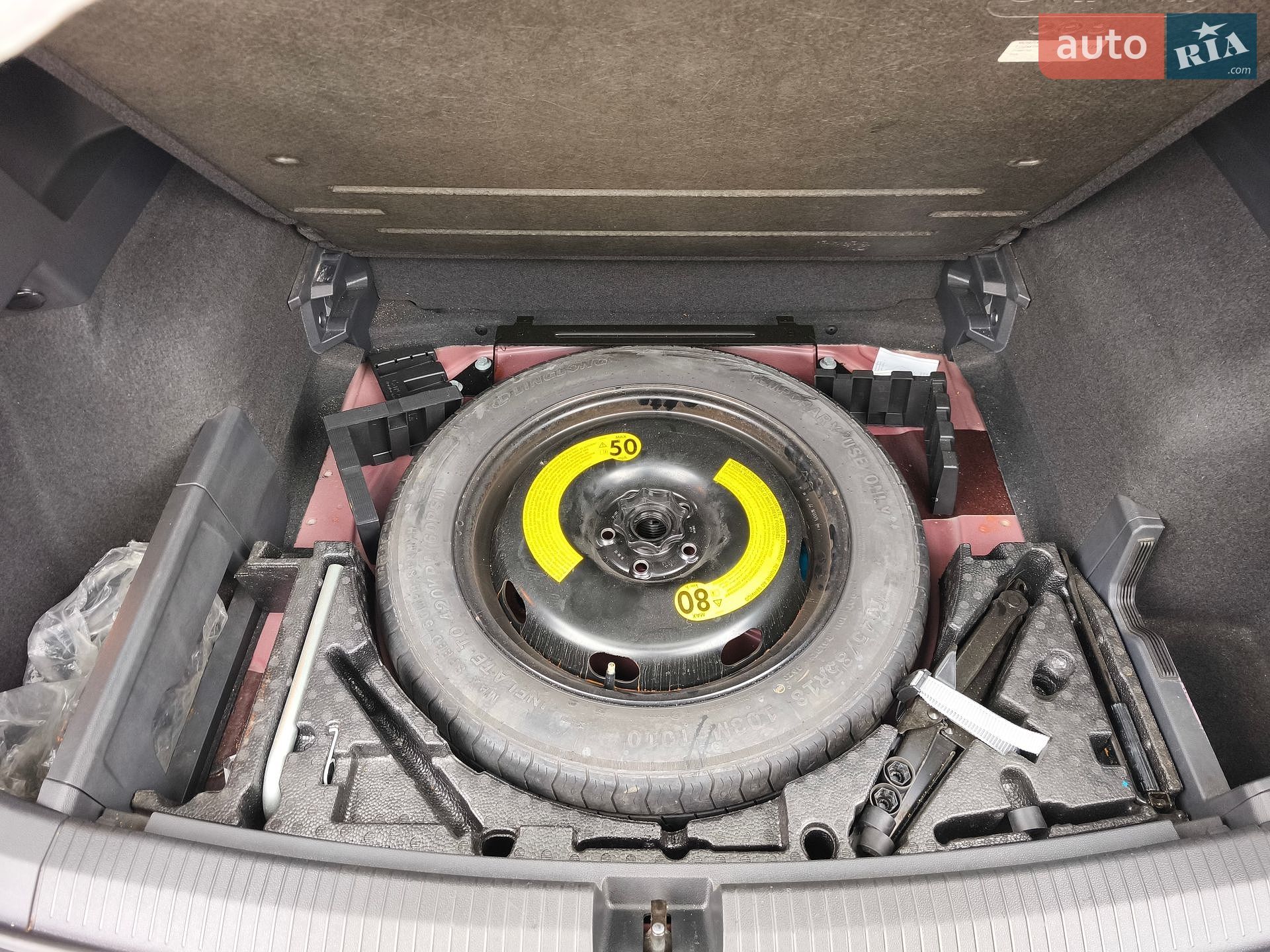 VOLKSWAGEN TIGUAN 2021 VIN 3VV2B7AX4MM093469 фото оголошення 31 з 32