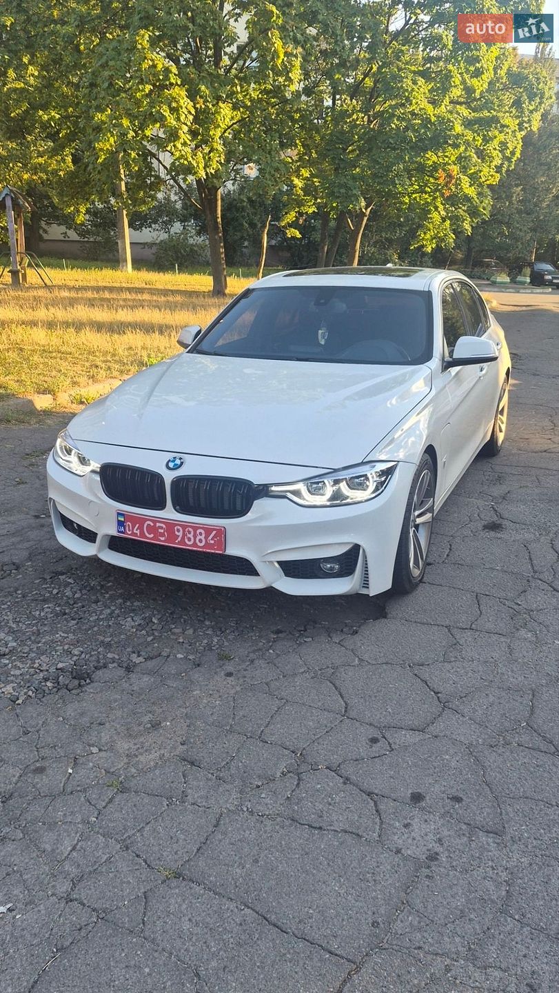 BMW 3 Series 2018 VIN WBA8E1C55JA177931 фото оголошення 2 з 11