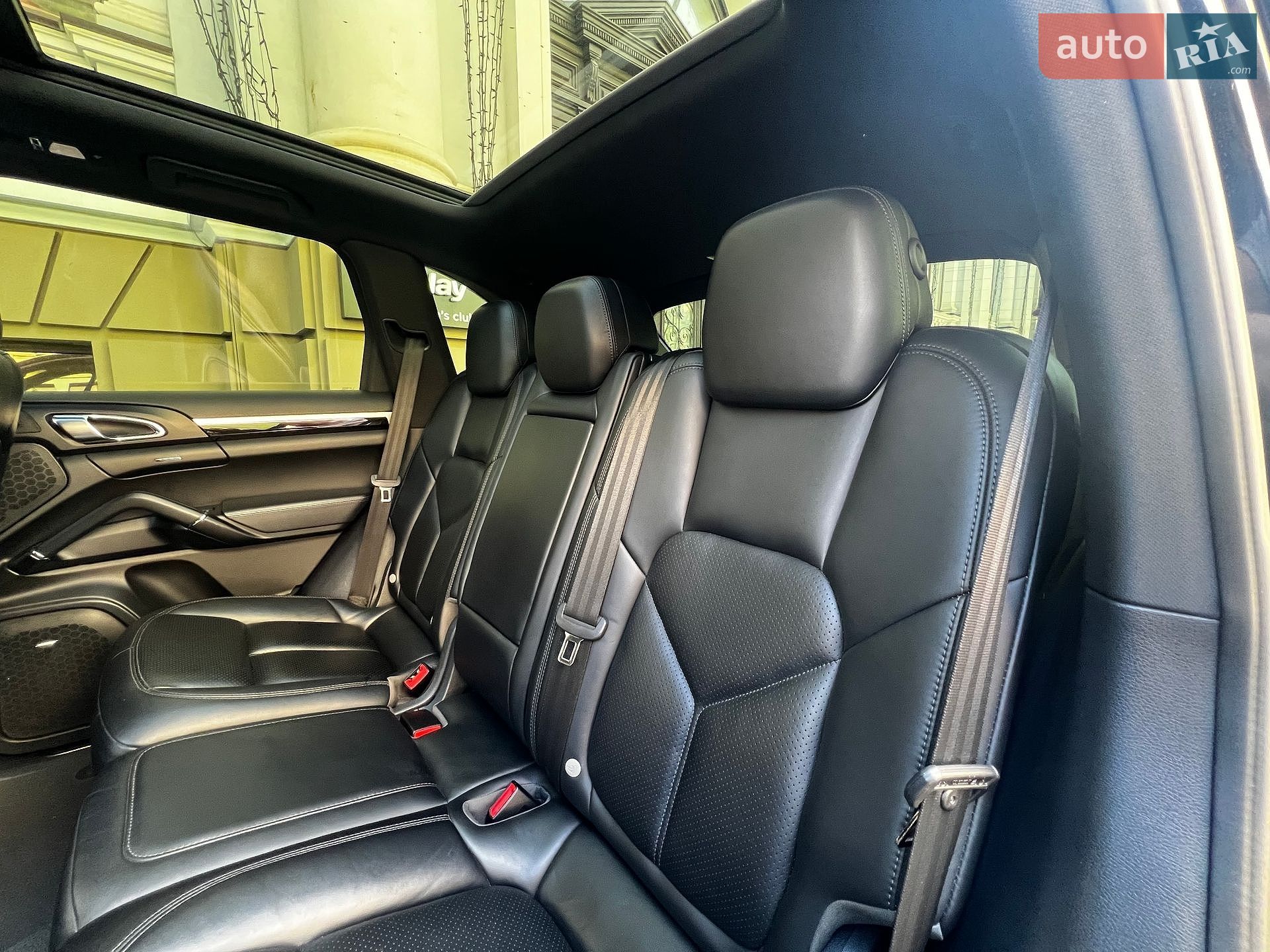 Porsche Cayenne 2015 VIN WP1AE2A20GLA59106 фото оголошення 22 з 33