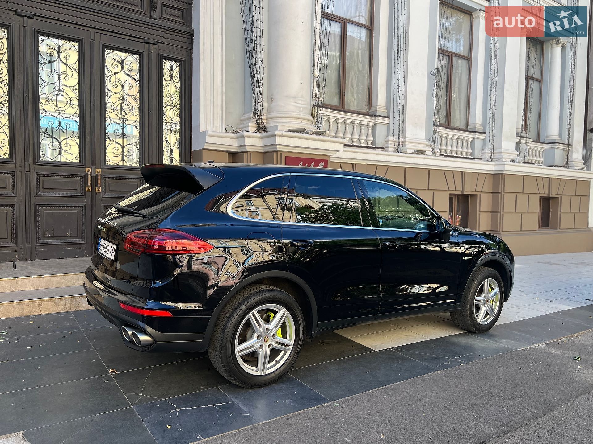 Porsche Cayenne 2015 VIN WP1AE2A20GLA59106 фото оголошення 12 з 33