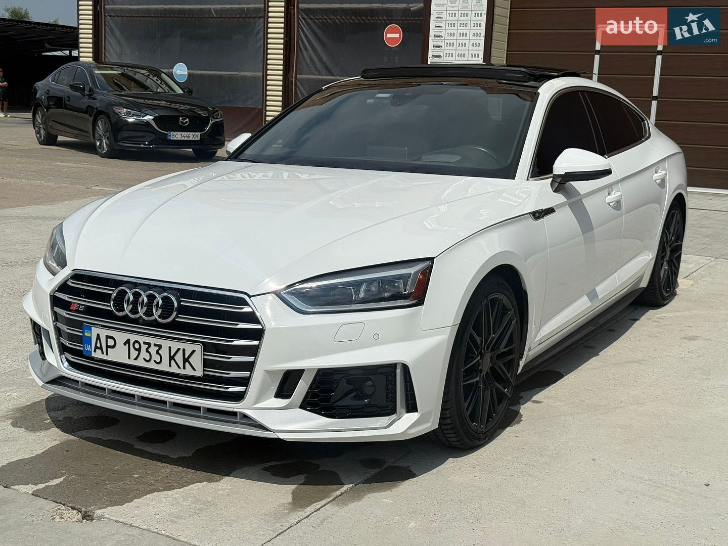 Audi A5 Sportback 2017 VIN WAUFNCF50JA067531 фото оголошення 8 з 59