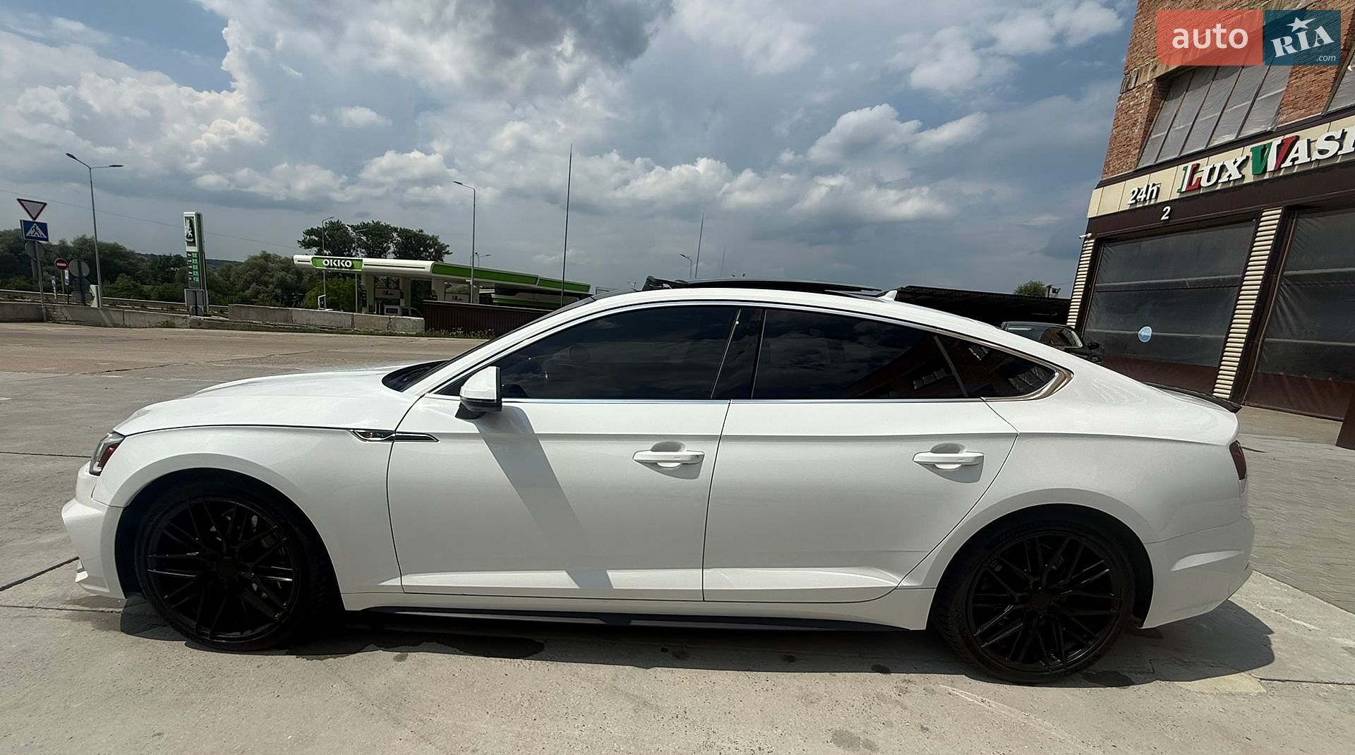 Audi A5 Sportback 2017 VIN WAUFNCF50JA067531 фото оголошення 10 з 59