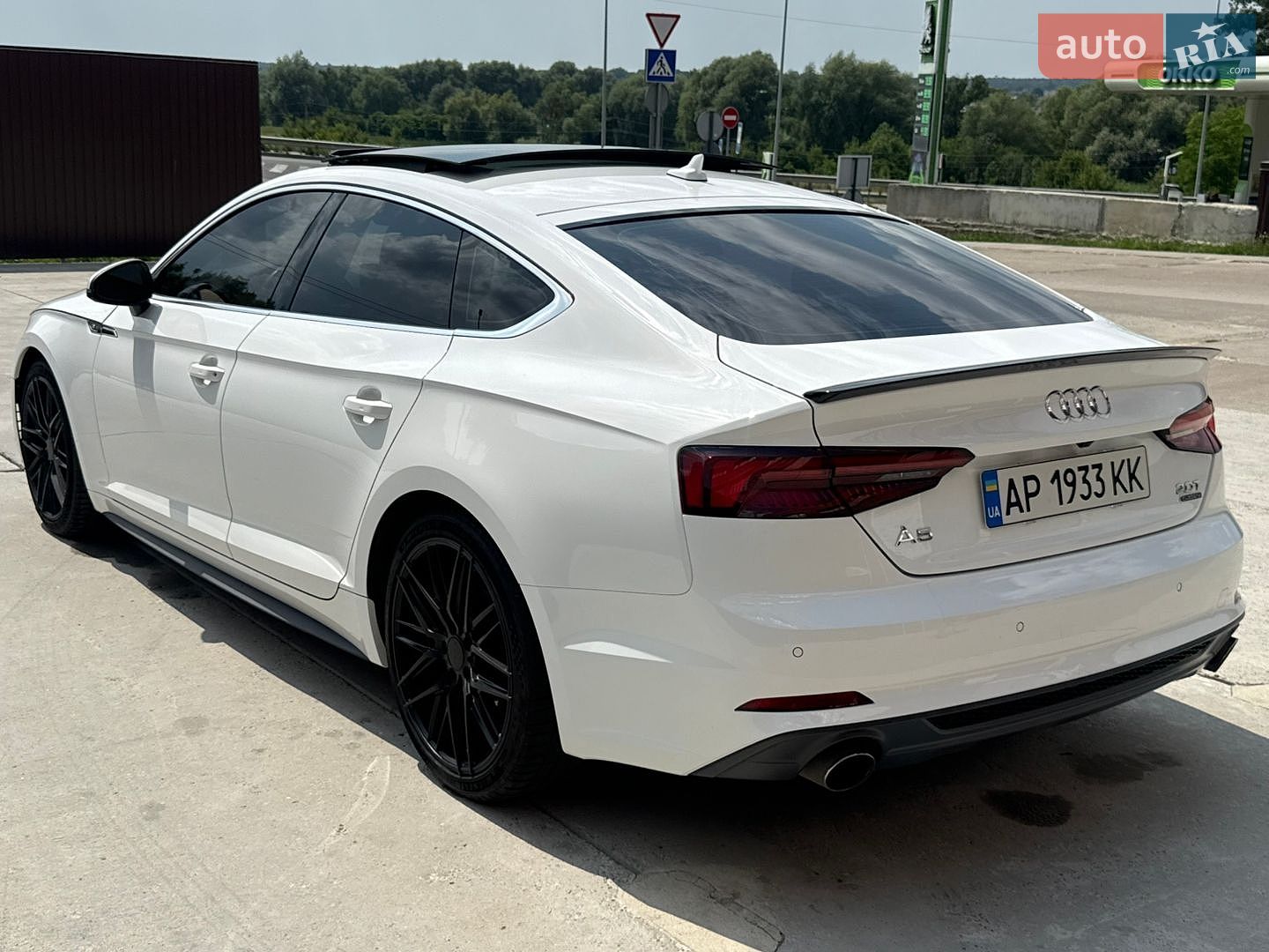 Audi A5 Sportback 2017 VIN WAUFNCF50JA067531 фото оголошення 25 з 59