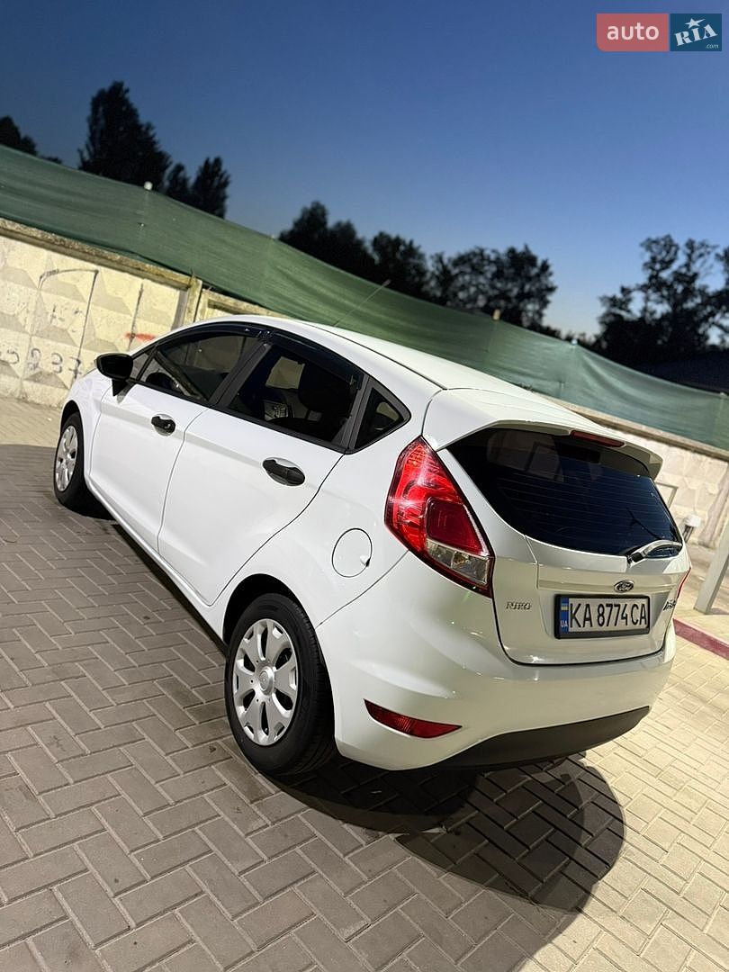 Ford Fiesta 2013 VIN WF0DXXGAKDDD50704 фото оголошення 13 з 41