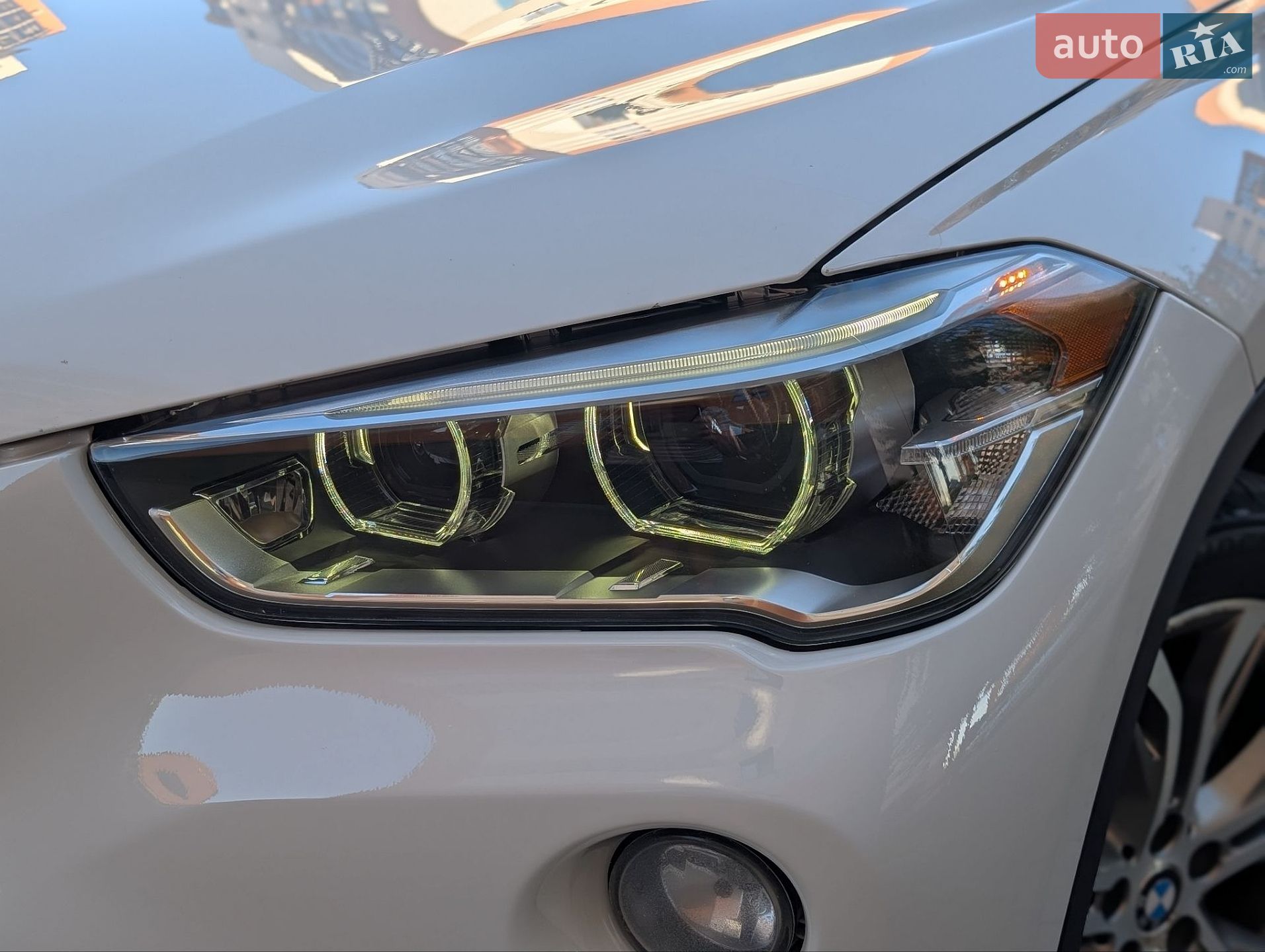 BMW X1 2018 VIN WBXHT3C32J5L28366 фото оголошення 4 з 87