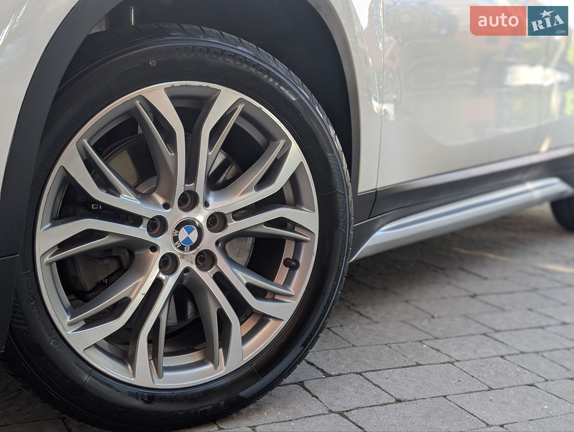 BMW X1 2018 VIN WBXHT3C32J5L28366 фото оголошення 6 з 87