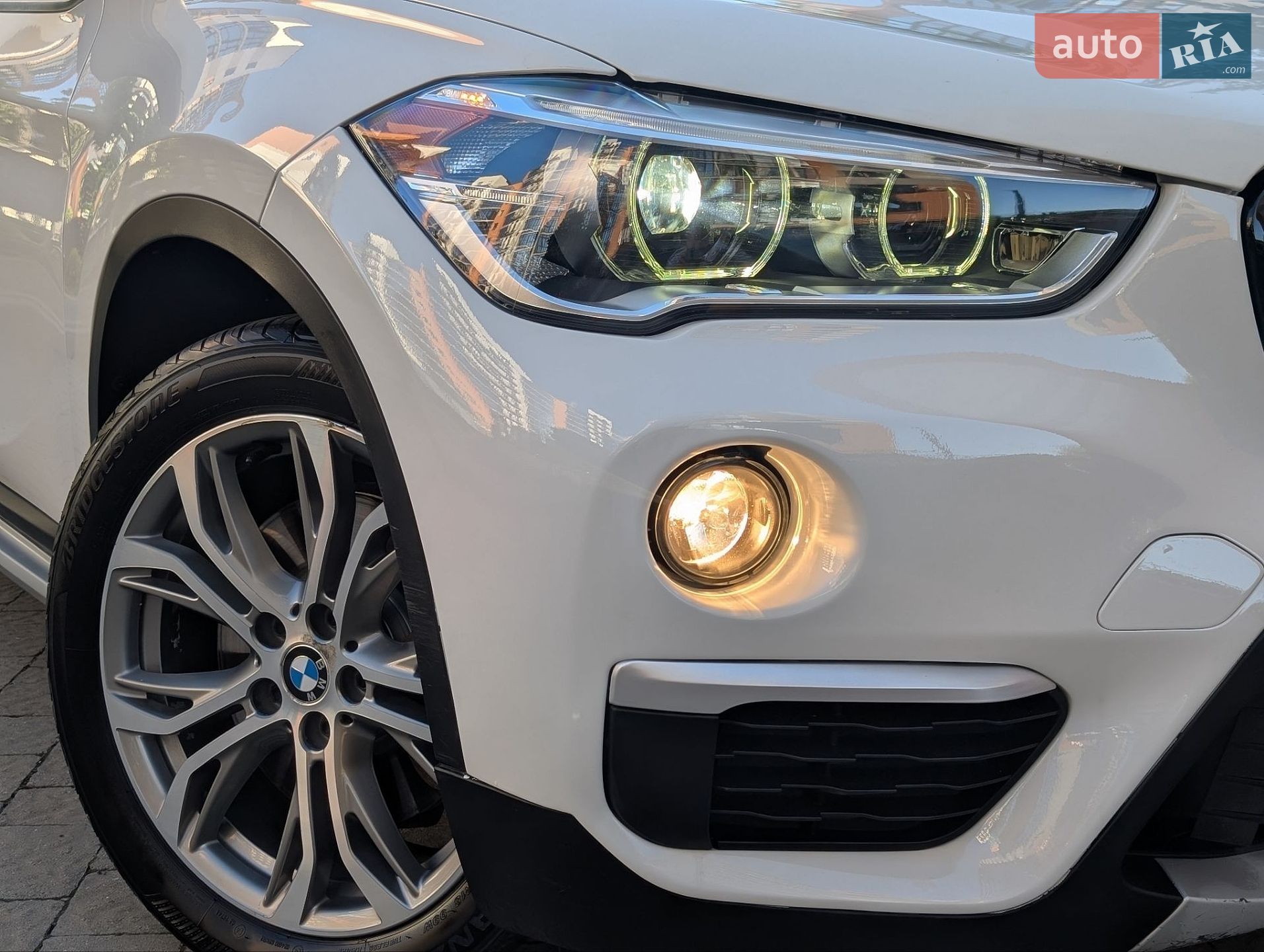 BMW X1 2018 VIN WBXHT3C32J5L28366 фото оголошення 16 з 87