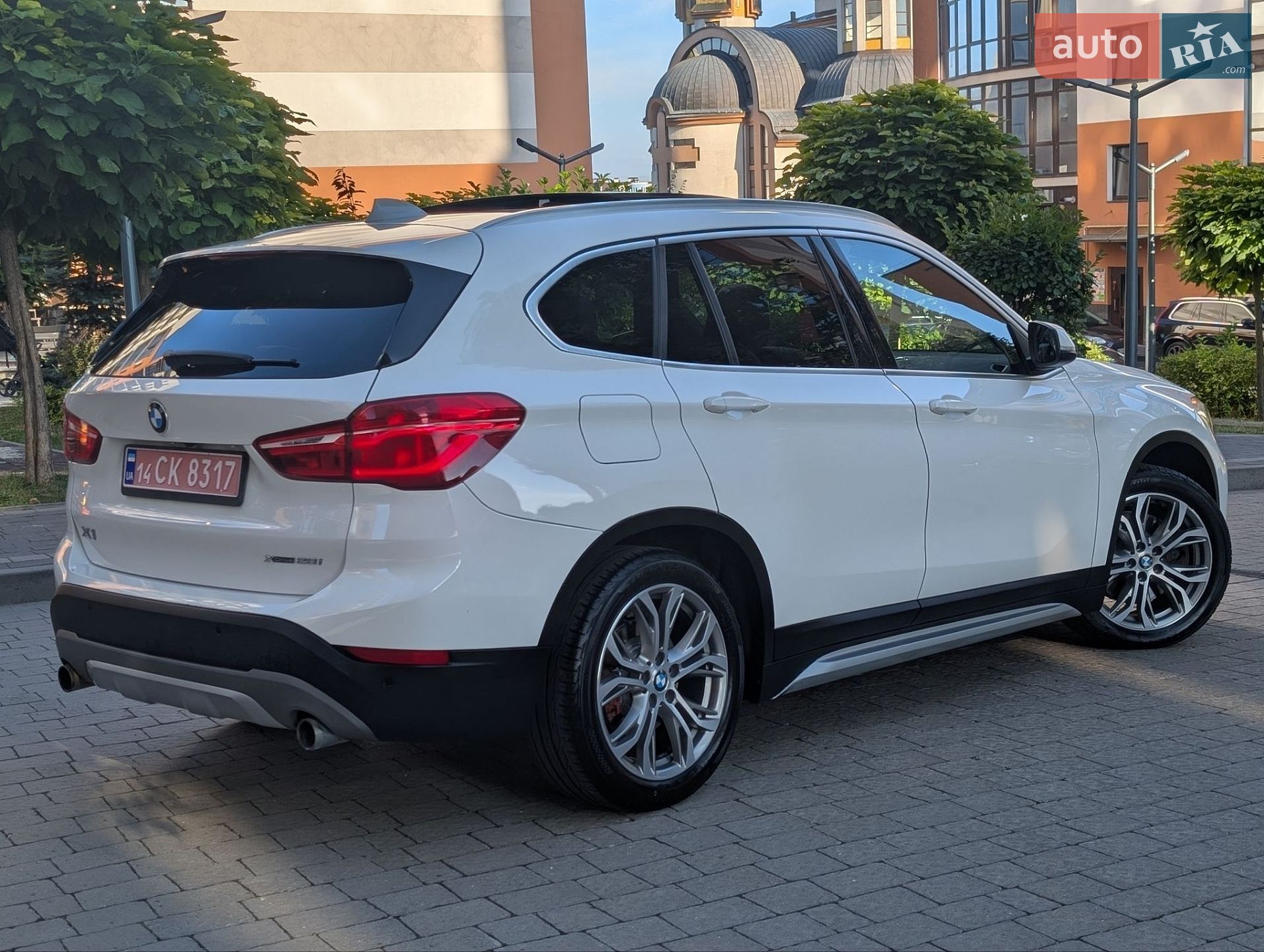 BMW X1 2018 VIN WBXHT3C32J5L28366 фото оголошення 40 з 87