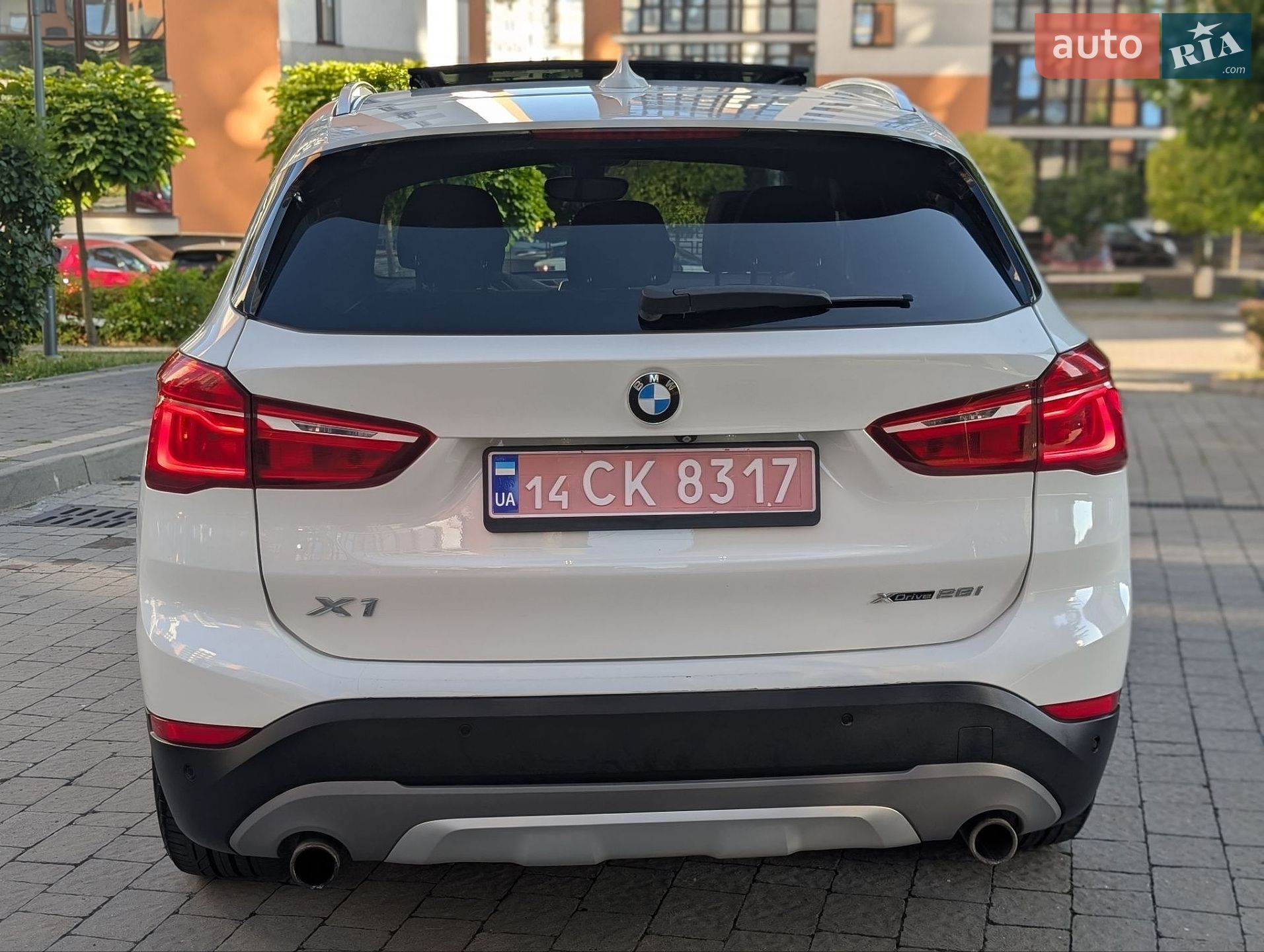 BMW X1 2018 VIN WBXHT3C32J5L28366 фото оголошення 35 з 87