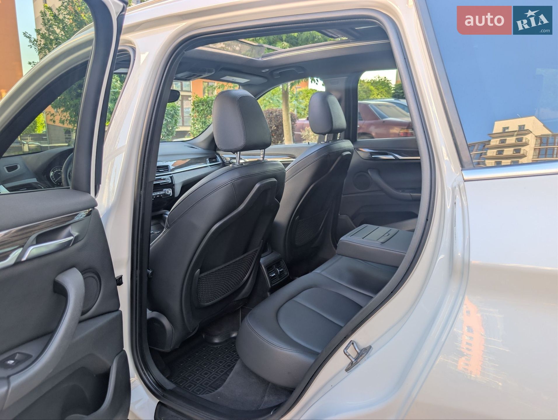 BMW X1 2018 VIN WBXHT3C32J5L28366 фото оголошення 55 з 87