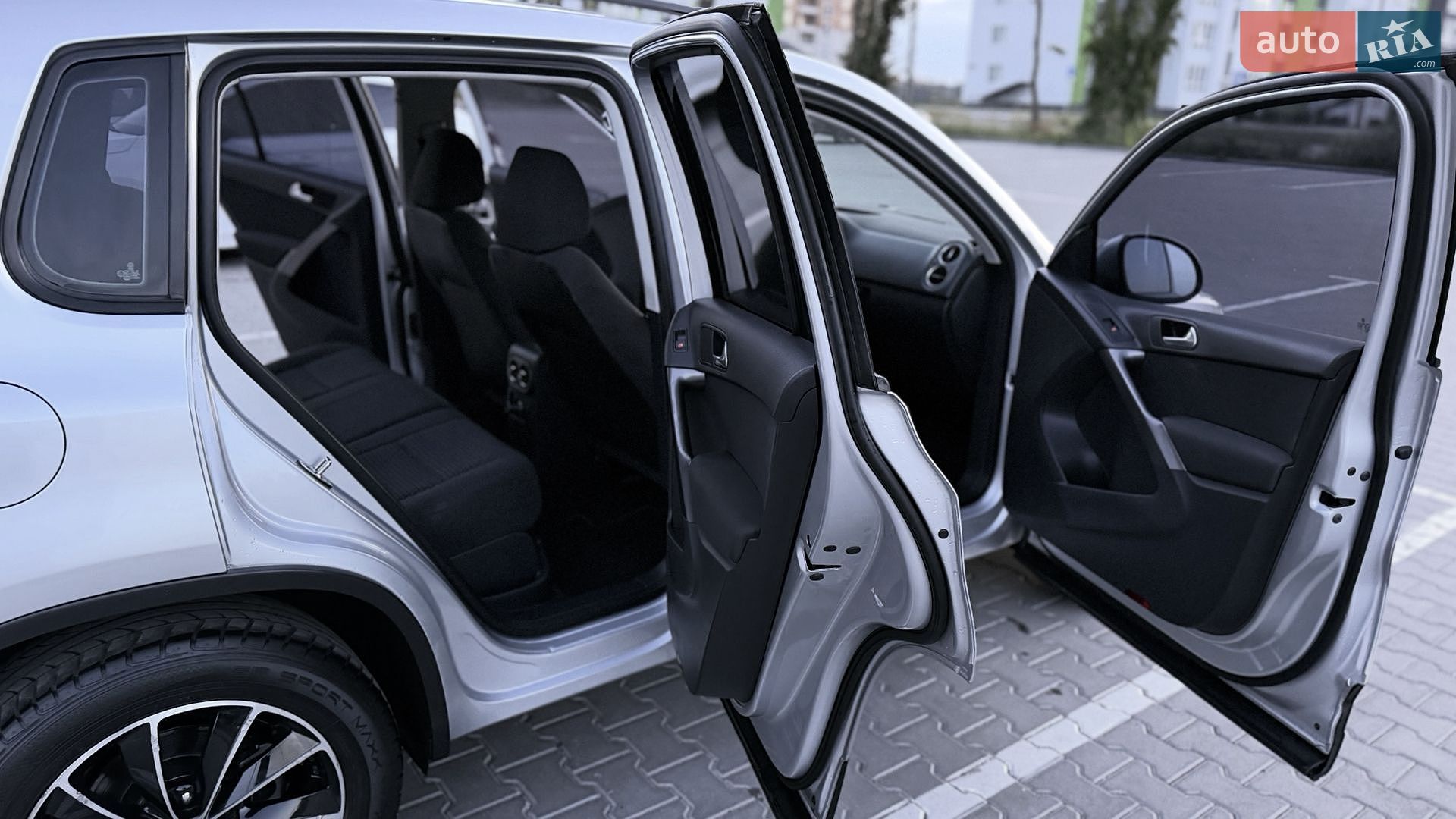 Volkswagen Tiguan 2007 VIN WVGZZZ5NZ8W015415 фото оголошення 3 з 7