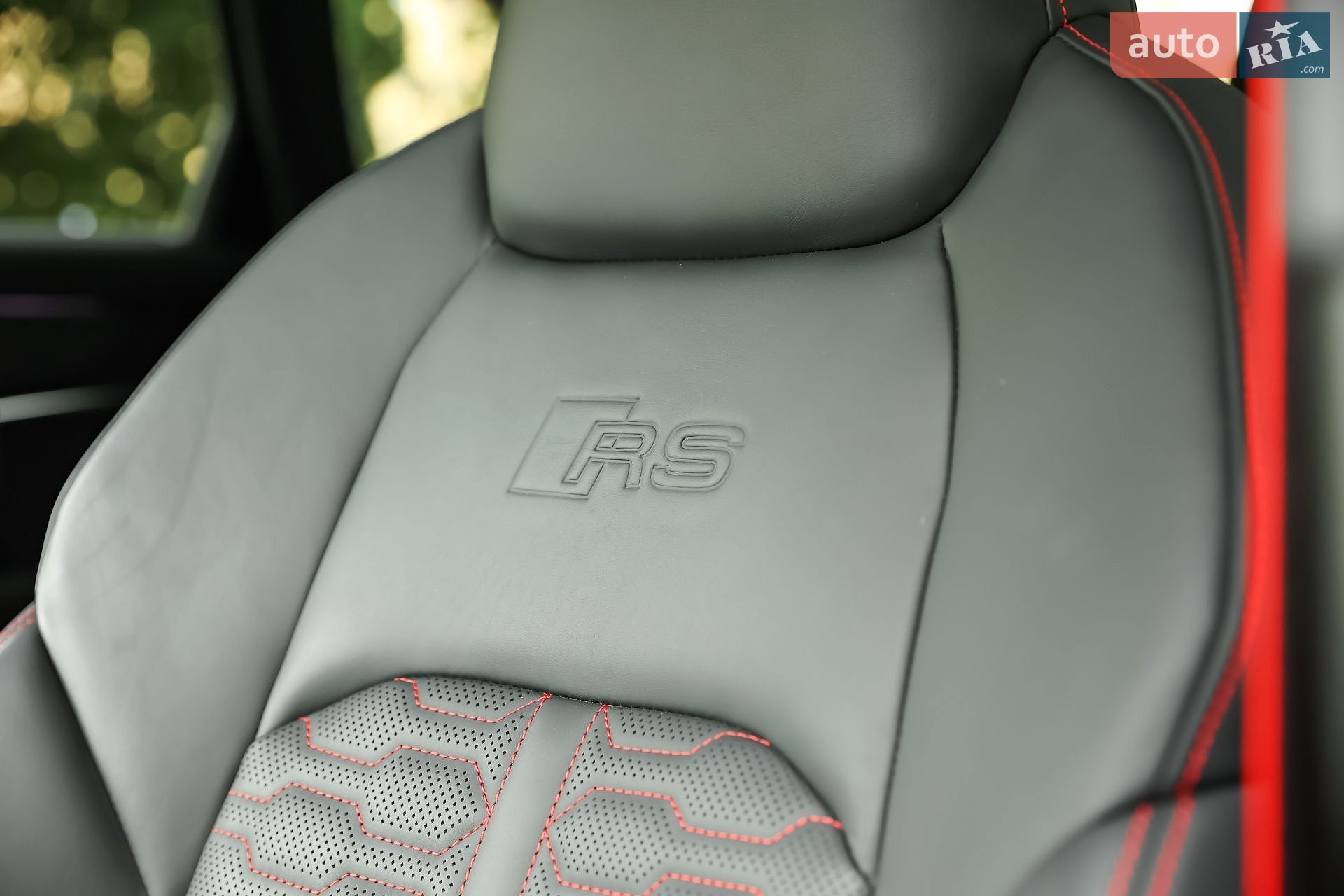 Audi RS6 2025 VIN WUAZZZF25SN907538 фото оголошення 17 з 27