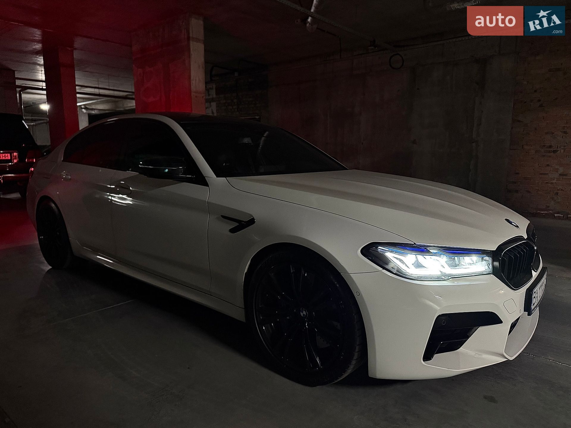 BMW M5 2020 VIN WBSJF0C04LCE13472 фото оголошення 2 з 48