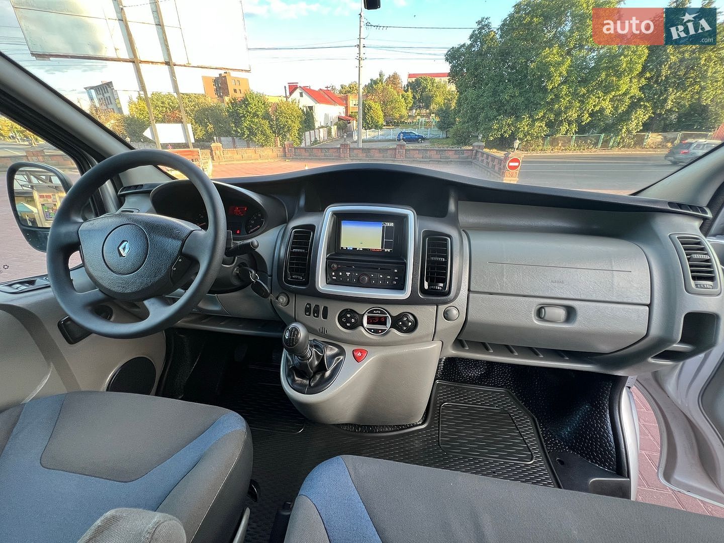 Renault Trafic 2014 VIN VF1FLB1B9EY525806 фото оголошення 11 з 42