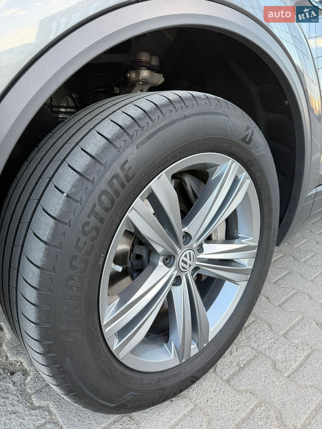 Volkswagen Touareg 2018 VIN WVGZZZCRZKD013622 фото оголошення 15 з 23