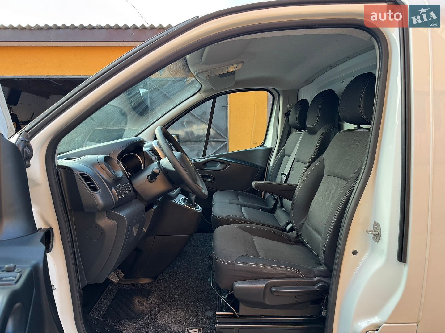 Renault Trafic 2020 VIN VF1FL000164643376 фото оголошення 10 з 47