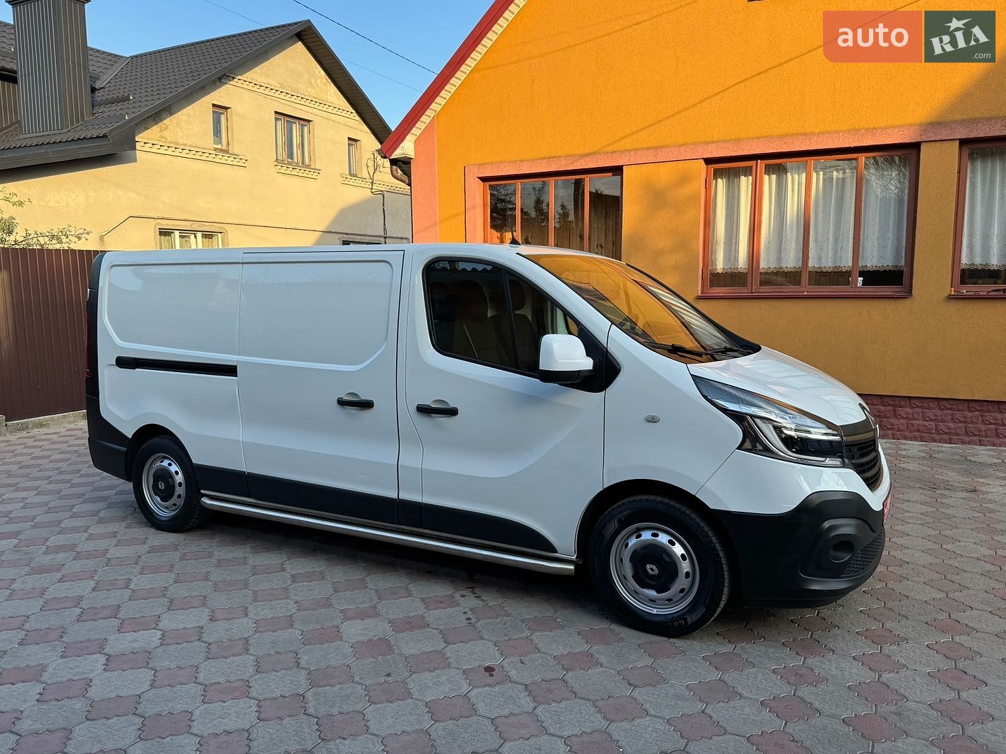 Renault Trafic 2020 VIN VF1FL000164643376 фото оголошення 4 з 47