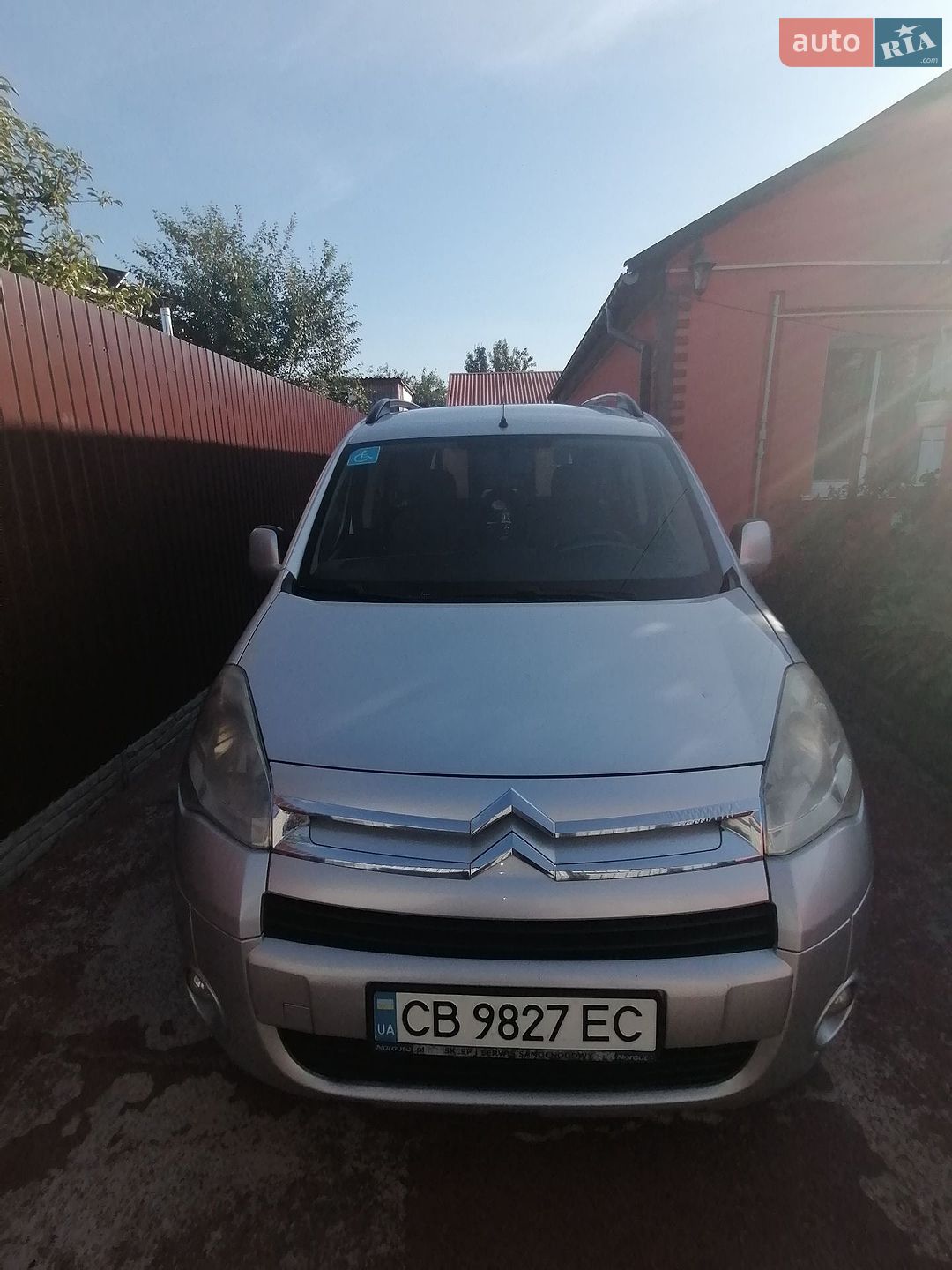 Citroen Berlingo 2010 VIN VF77N9HTCAJ764595 фото оголошення 2 з 16