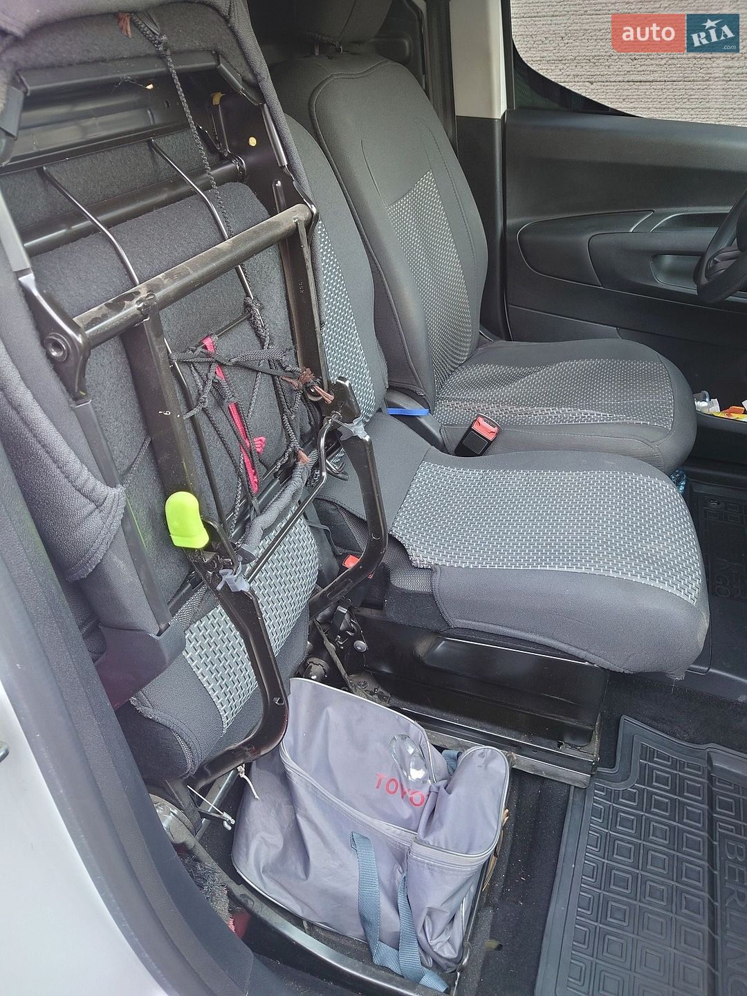 Citroen Berlingo 2021 VIN VR7EF9HPAMJ590885 фото оголошення 19 з 43