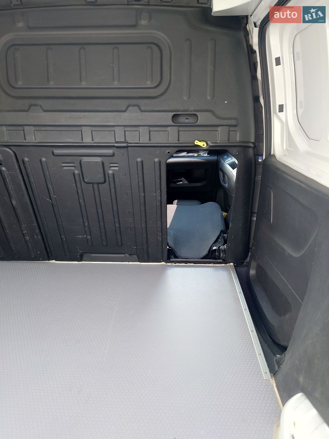 Citroen Berlingo 2021 VIN VR7EF9HPAMJ590885 фото оголошення 41 з 43