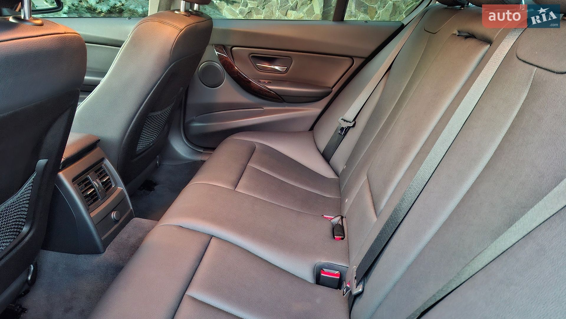 BMW 3 Series 2014 VIN WBA3D3109FK276799 фото оголошення 86 з 147