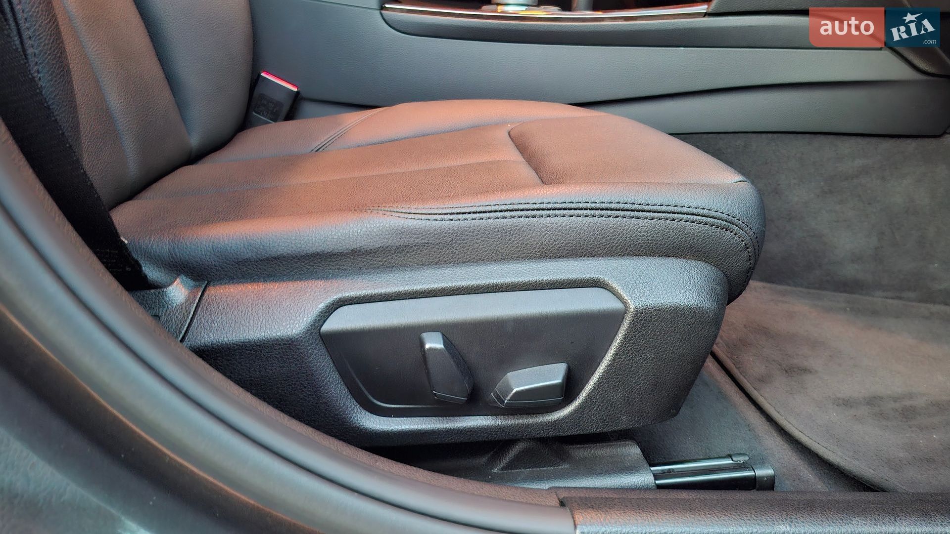 BMW 3 Series 2014 VIN WBA3D3109FK276799 фото оголошення 97 з 147