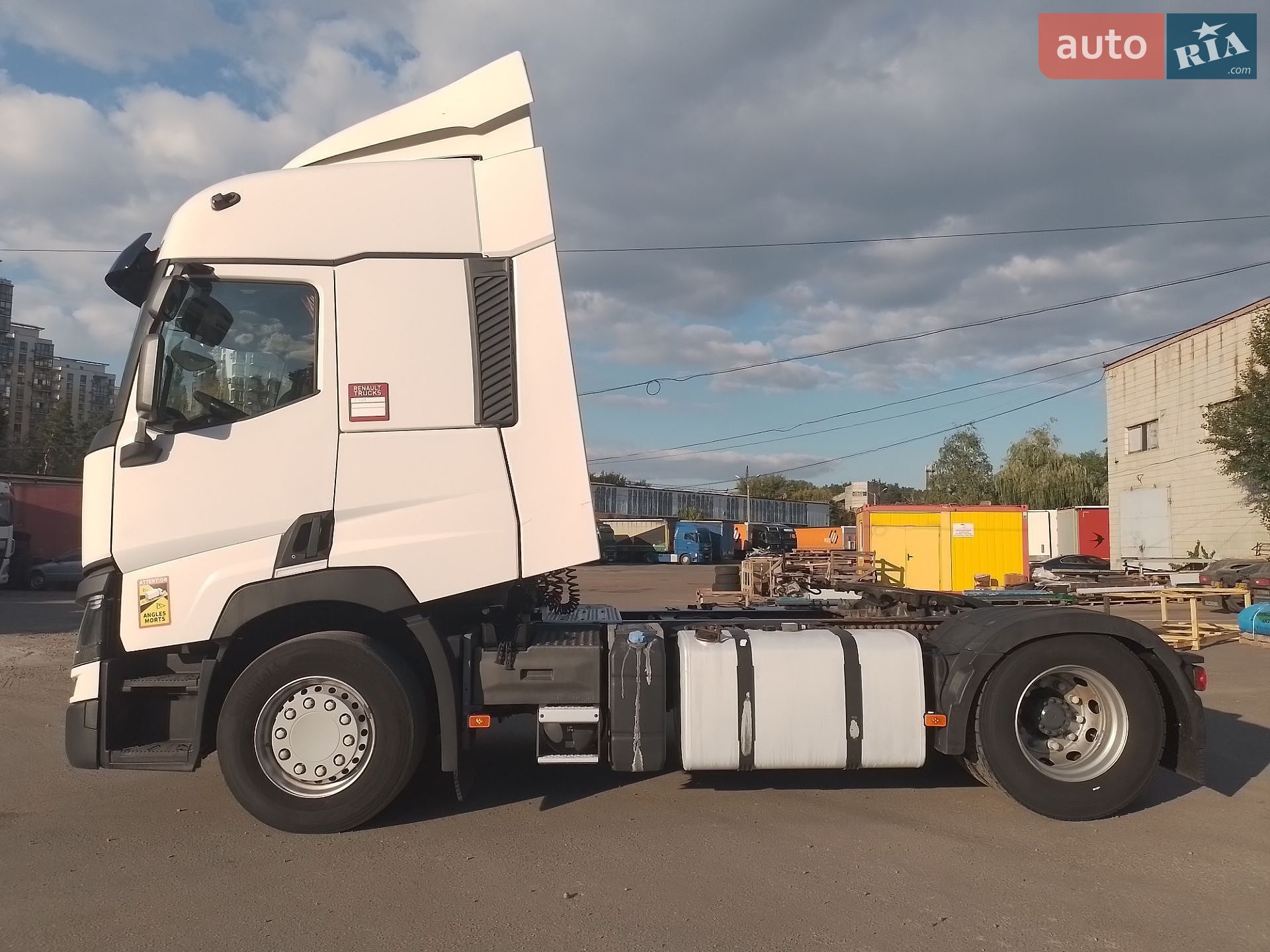 Renault Range T/T-Series 2016 VIN VF611A363GD004241 фото оголошення 4 з 59