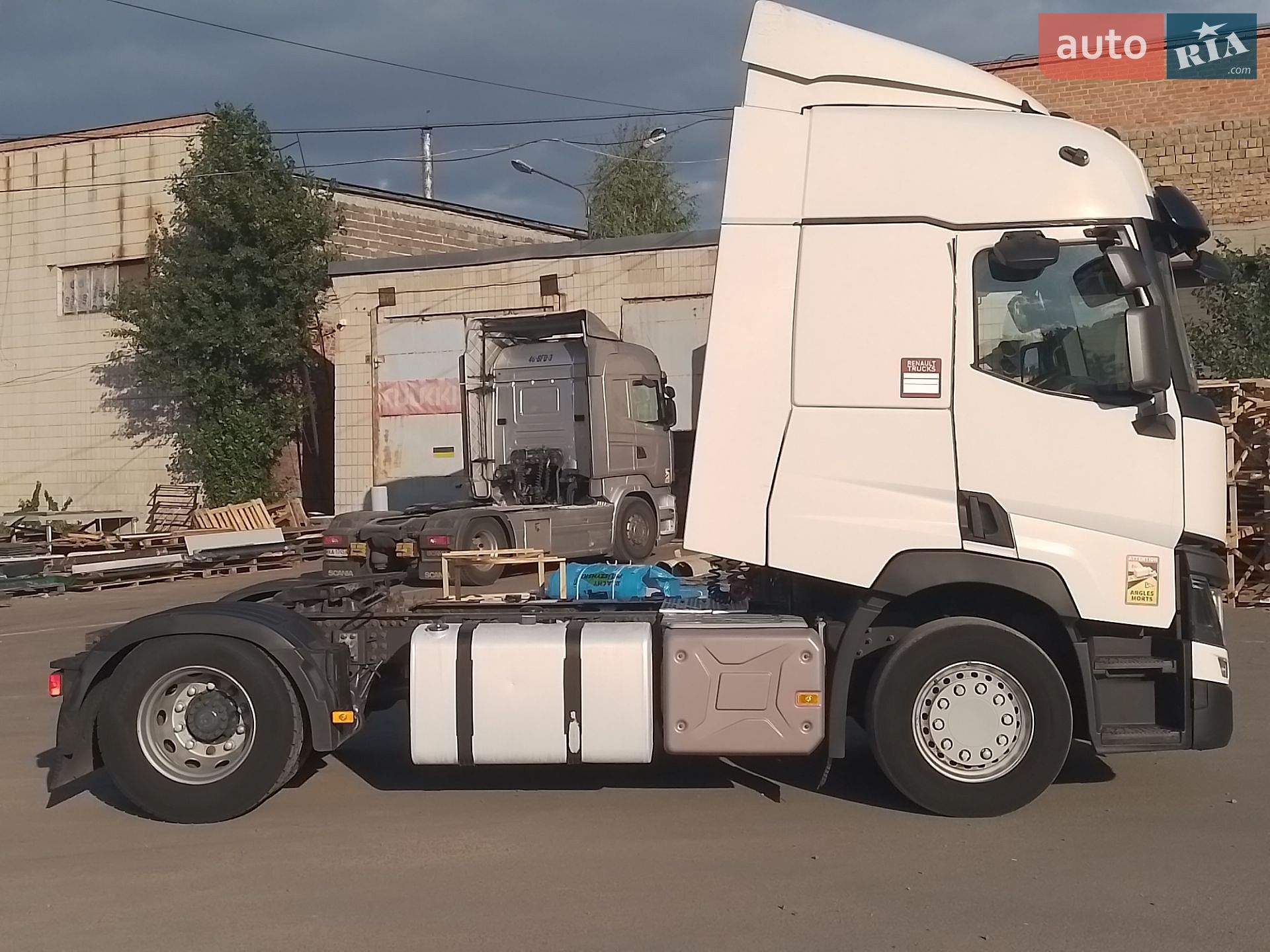 Renault Range T/T-Series 2016 VIN VF611A363GD004241 фото оголошення 34 з 59