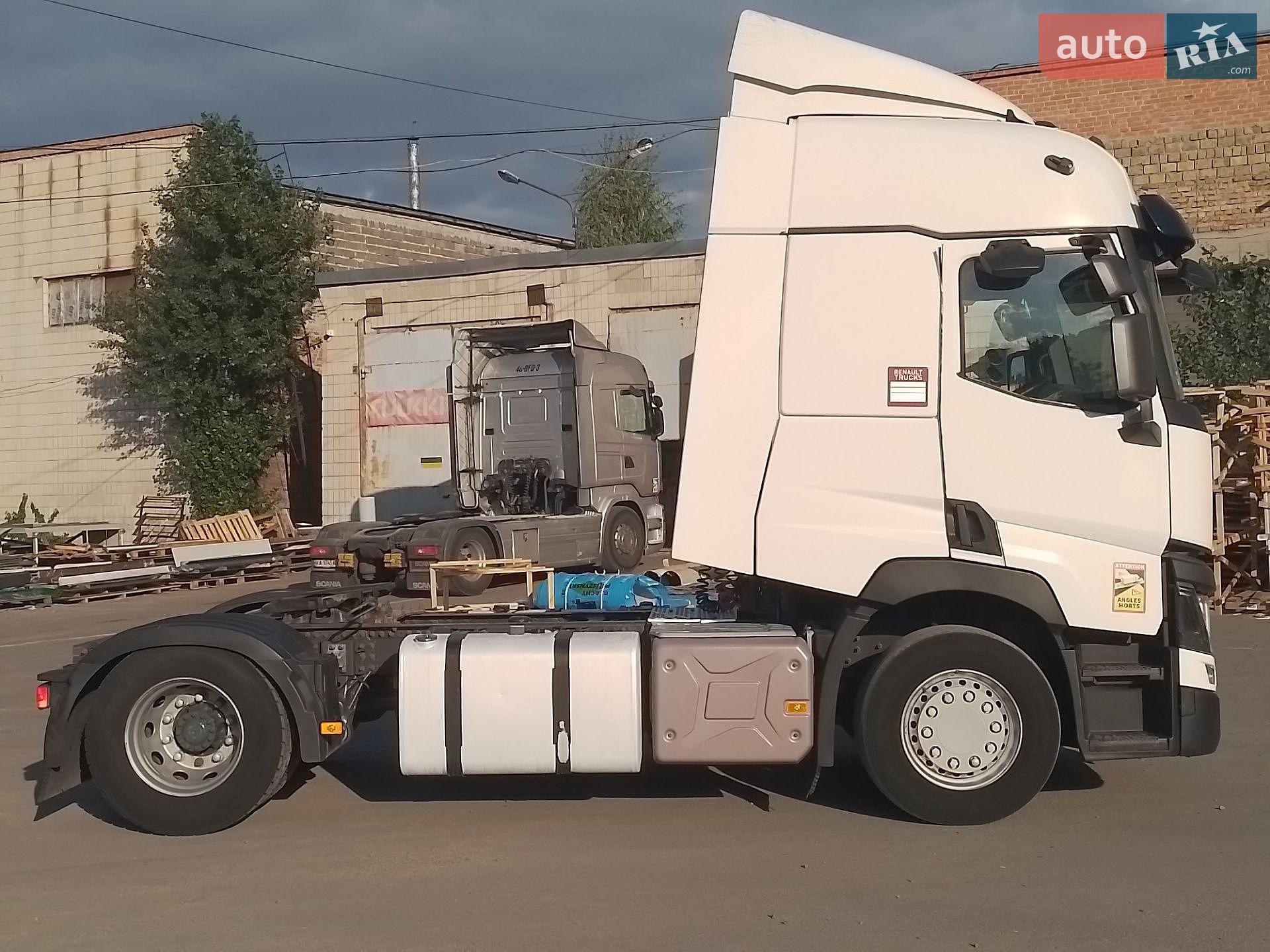 Renault Range T/T-Series 2016 VIN VF611A363GD004241 фото оголошення 37 з 59