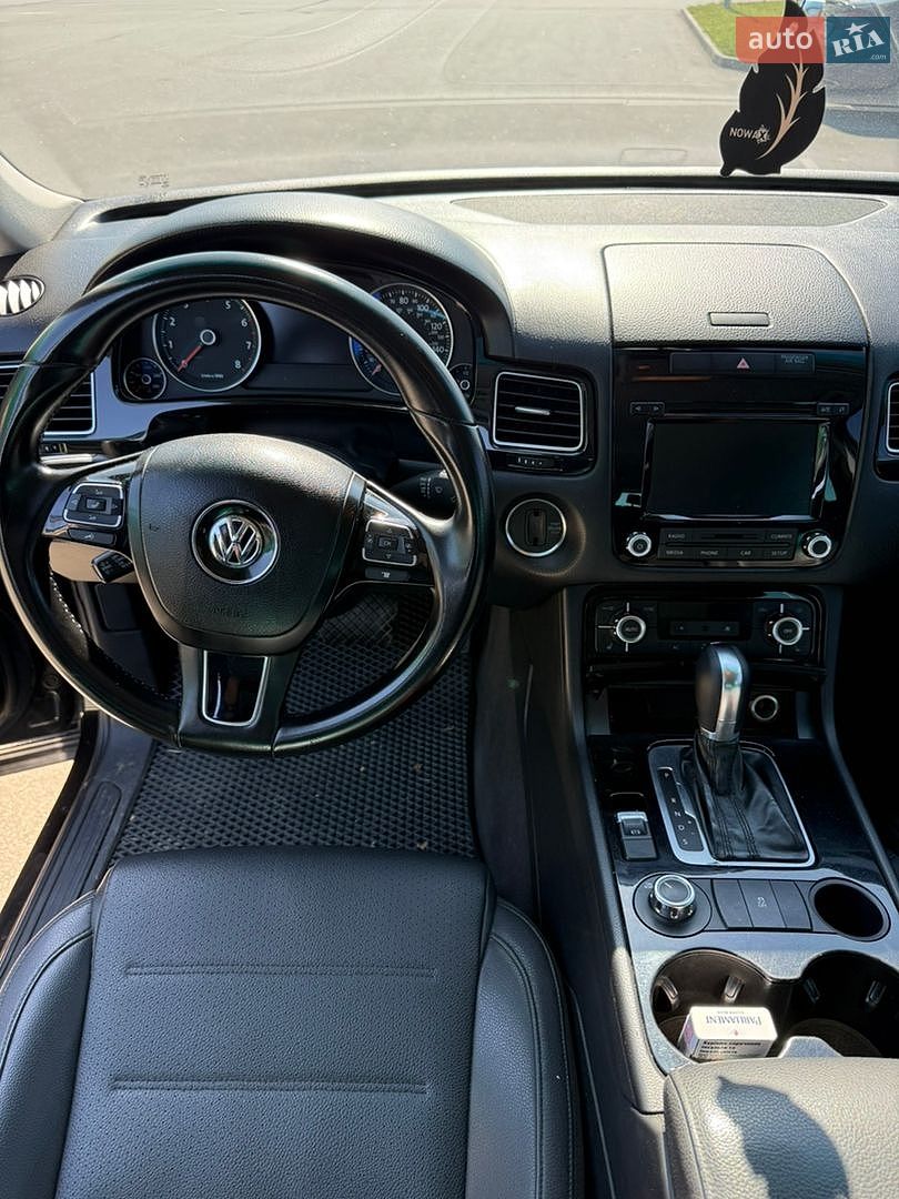 Volkswagen Touareg 2011 VIN WVGEF9BP7CD005742 фото оголошення 14 з 15