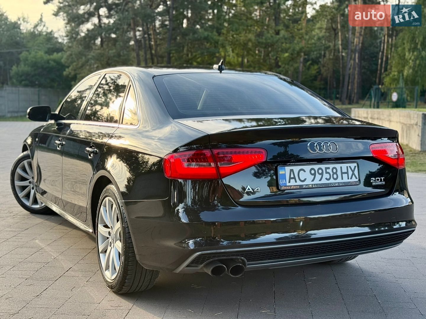 Audi A4 2015 VIN WAUFFAFLXFN039090 фото оголошення 6 з 45