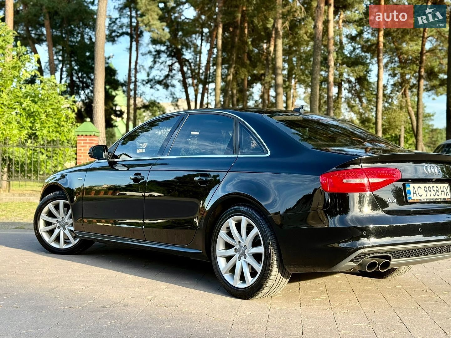 Audi A4 2015 VIN WAUFFAFLXFN039090 фото оголошення 21 з 45