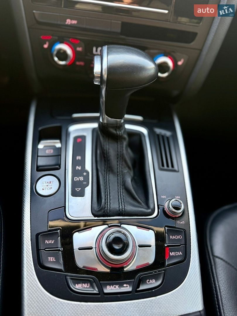 Audi A4 2015 VIN WAUFFAFLXFN039090 фото оголошення 44 з 45