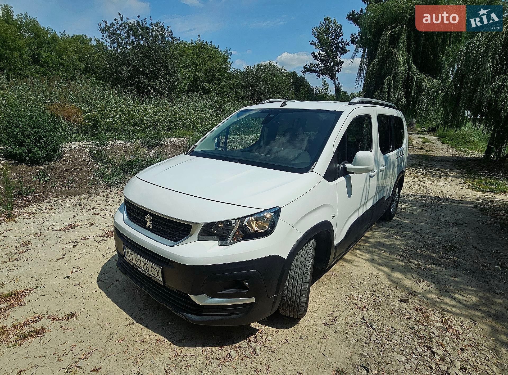 Peugeot Rifter 2020 VIN VR3EC9HPALJ629691 фото оголошення 2 з 35