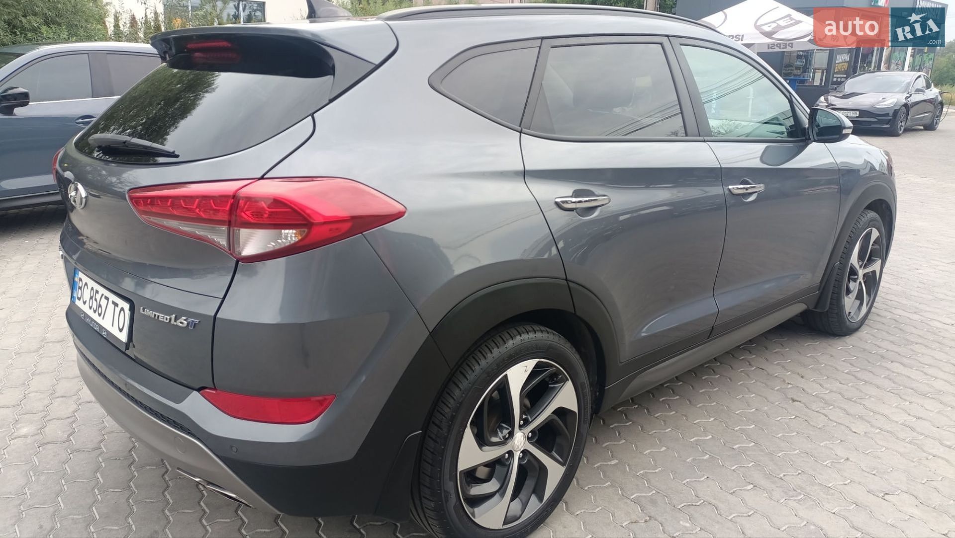 Hyundai Tucson 2016 VIN KM8J33A21GU236720 фото оголошення 4 з 27