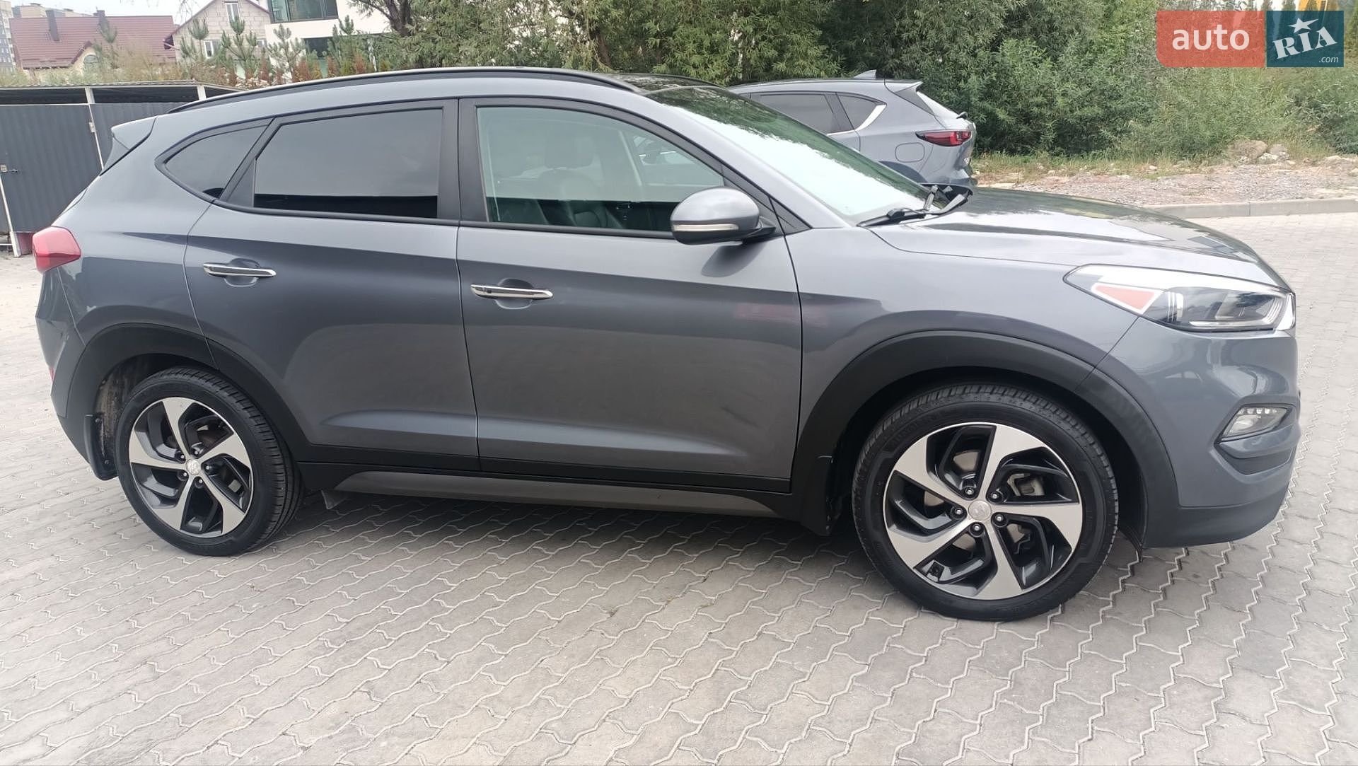 Hyundai Tucson 2016 VIN KM8J33A21GU236720 фото оголошення 3 з 27