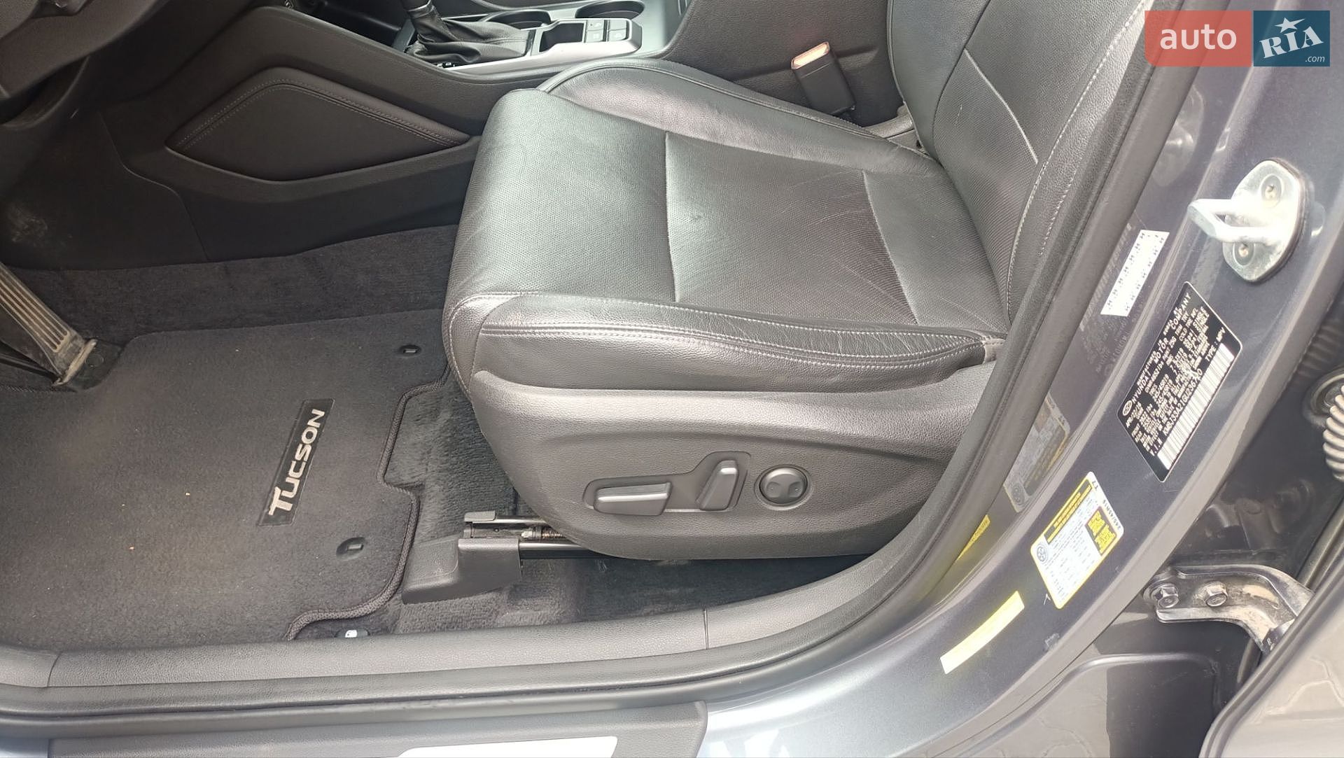 Hyundai Tucson 2016 VIN KM8J33A21GU236720 фото оголошення 9 з 27