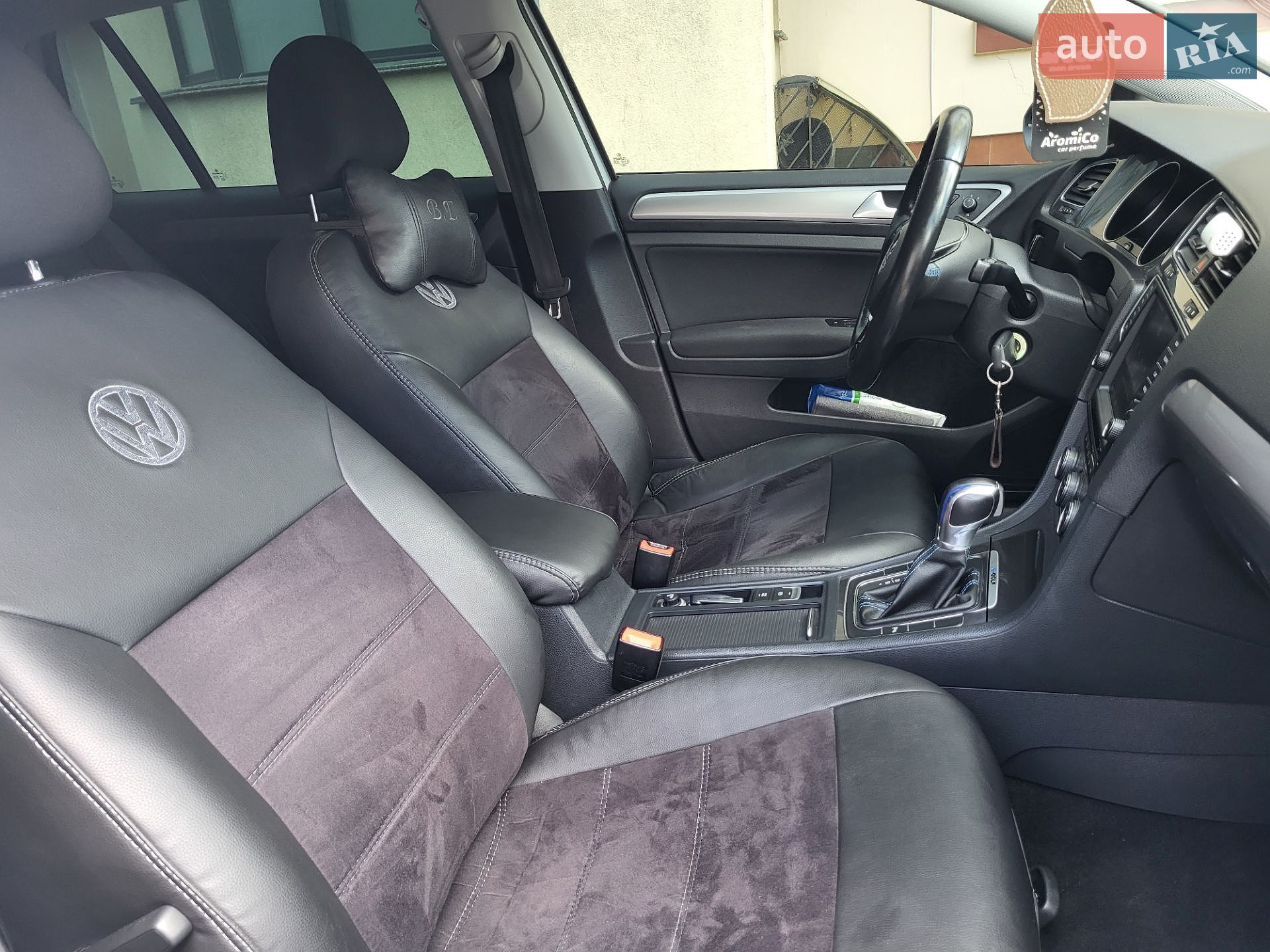 Volkswagen e-Golf 2015 VIN WVWZZZAUZGW902630 фото оголошення 10 з 43