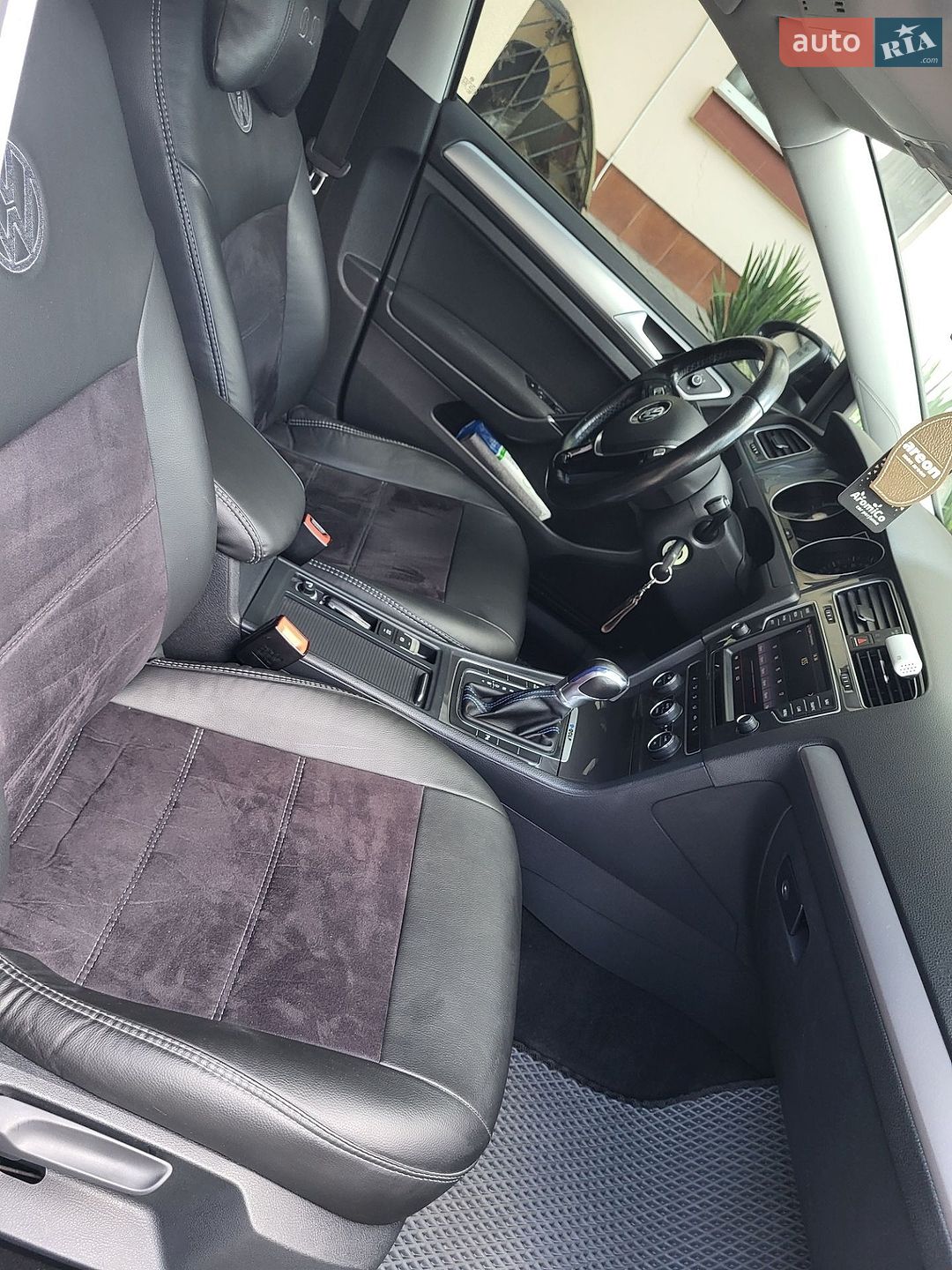 Volkswagen e-Golf 2015 VIN WVWZZZAUZGW902630 фото оголошення 11 з 43