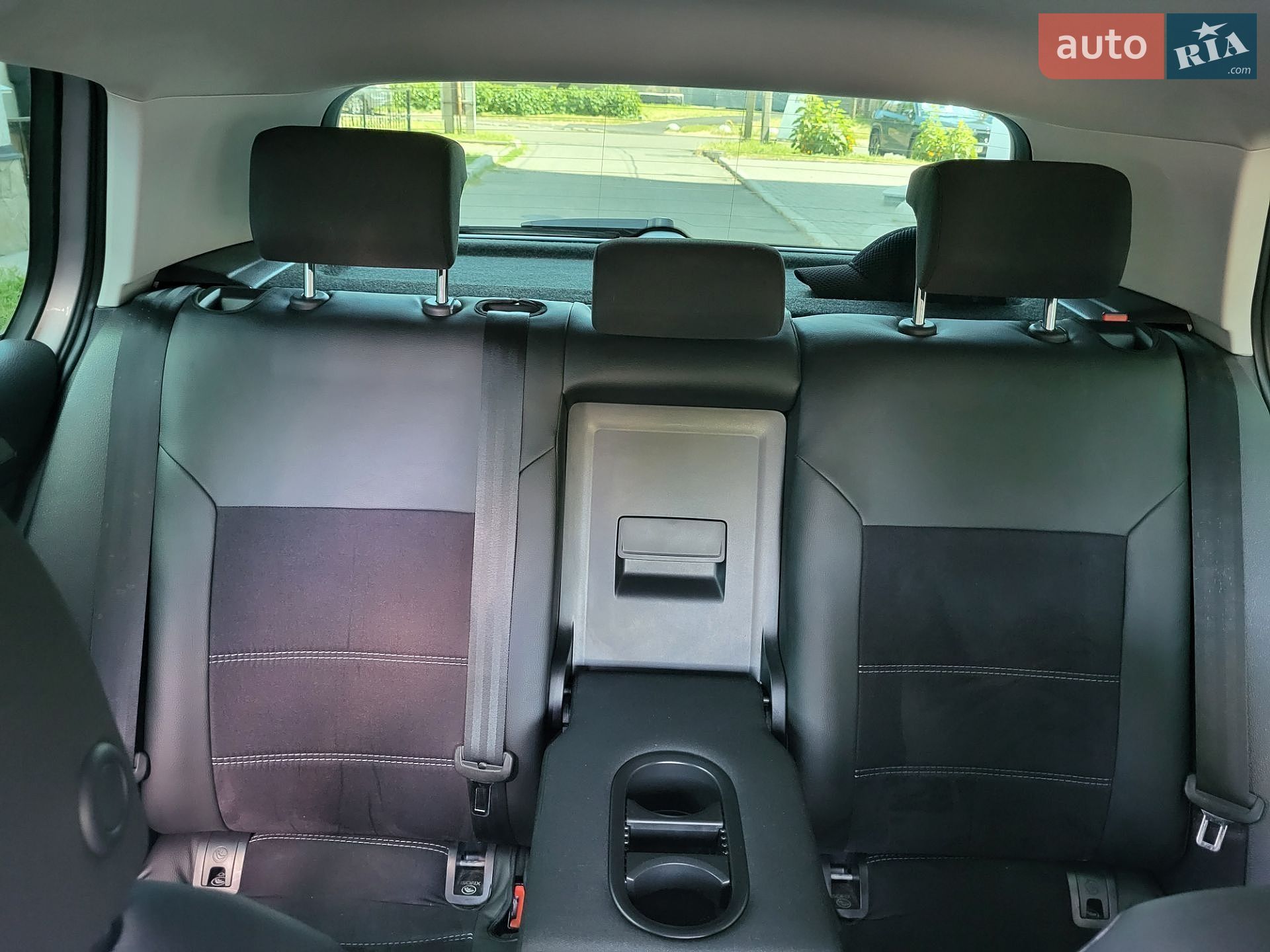Volkswagen e-Golf 2015 VIN WVWZZZAUZGW902630 фото оголошення 12 з 43