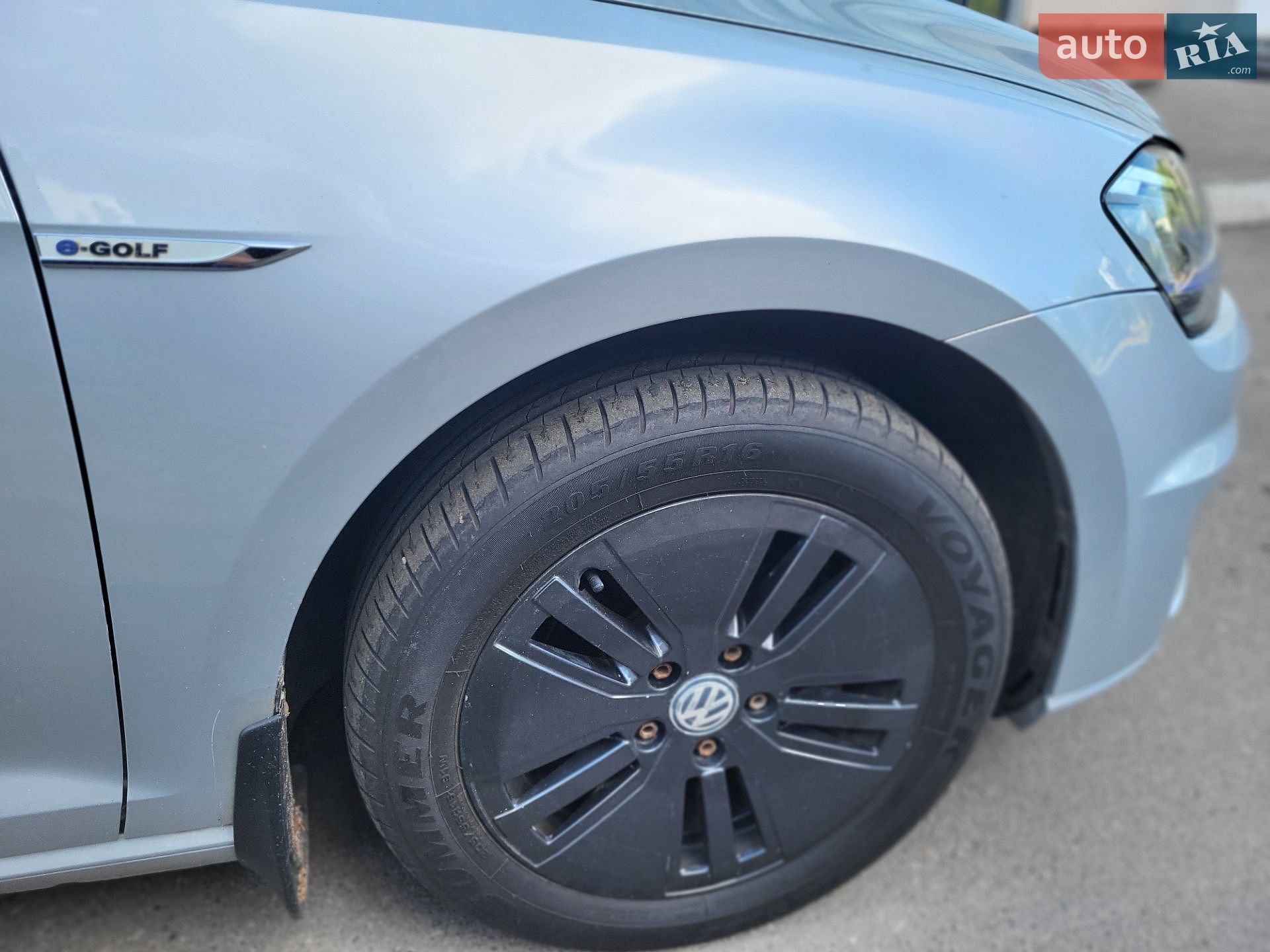 Volkswagen e-Golf 2015 VIN WVWZZZAUZGW902630 фото оголошення 23 з 43