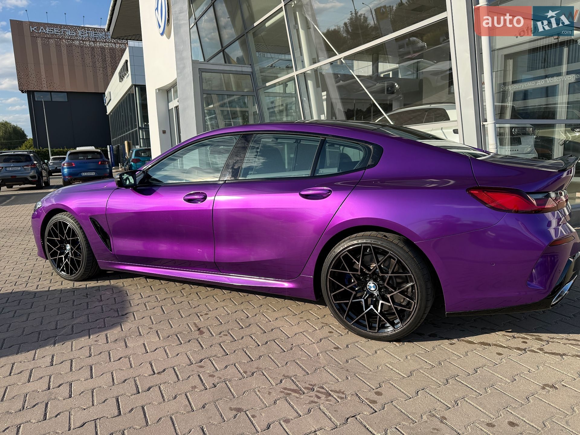 BMW 8 Series Gran Coupe 2022 VIN WBAGV4C05PCL67212 фото оголошення 19 з 32