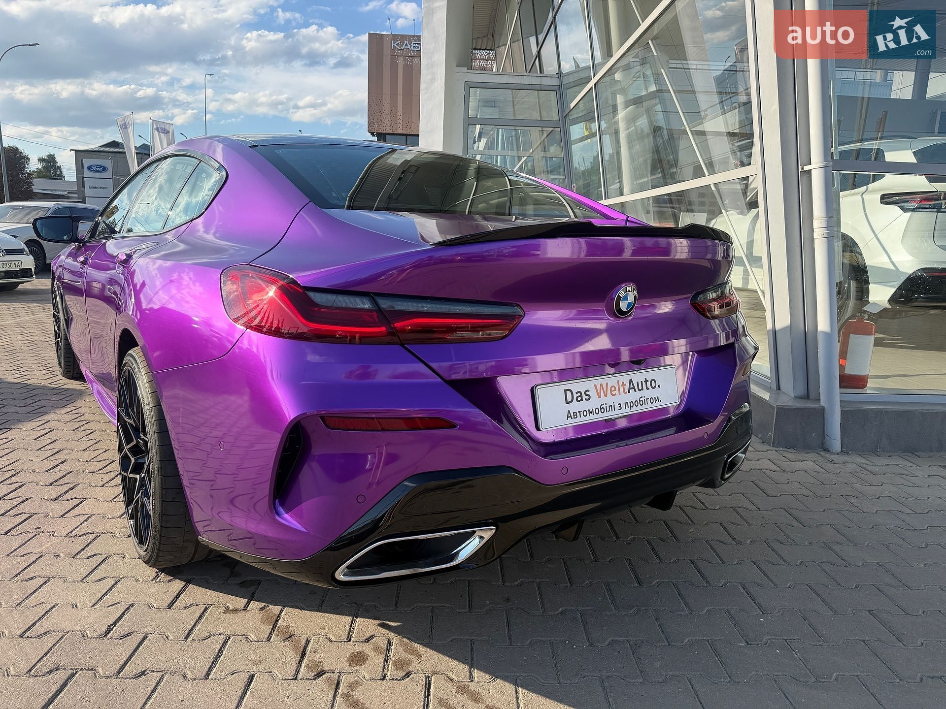 BMW 8 Series Gran Coupe 2022 VIN WBAGV4C05PCL67212 фото оголошення 22 з 32