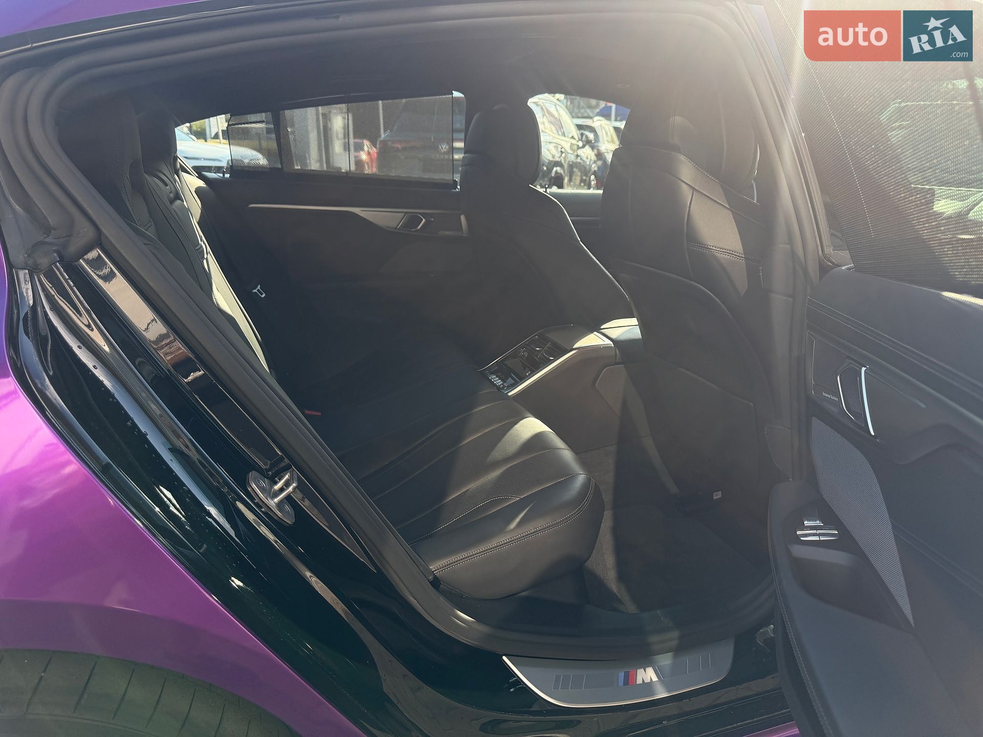 BMW 8 Series Gran Coupe 2022 VIN WBAGV4C05PCL67212 фото оголошення 25 з 32