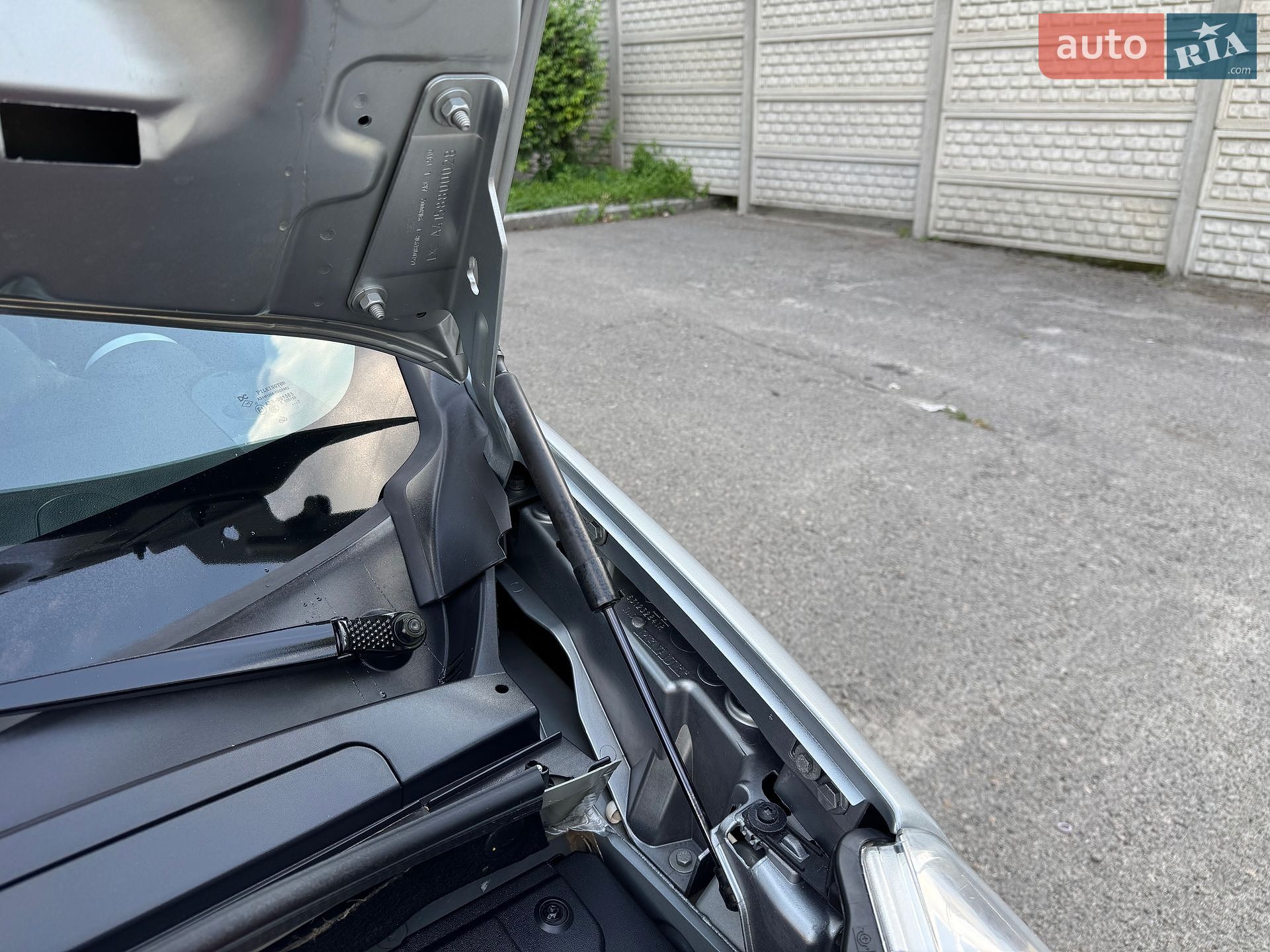 Renault Kangoo 2021 VIN VF1WF000667133563 фото оголошення 12 з 30