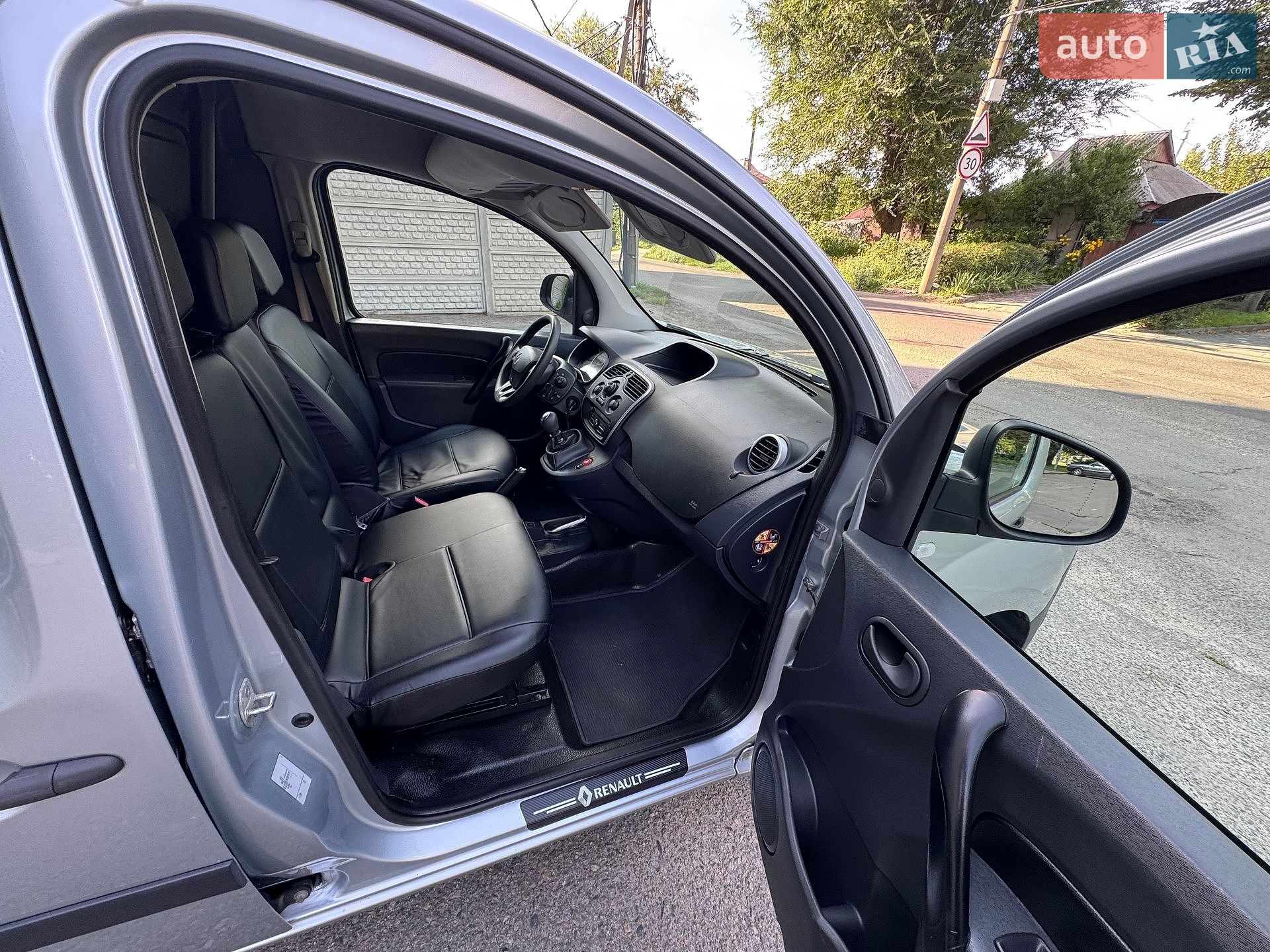 Renault Kangoo 2021 VIN VF1WF000667133563 фото оголошення 21 з 30