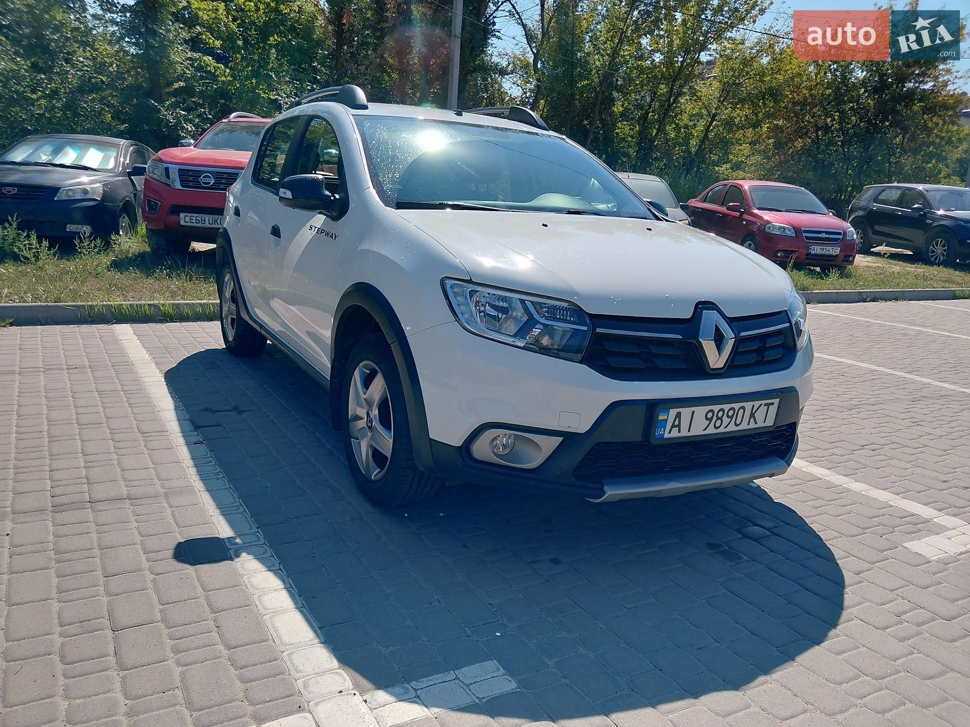 Renault Sandero StepWay 2020 VIN VF15SRA1C65894480 фото оголошення 2 з 19