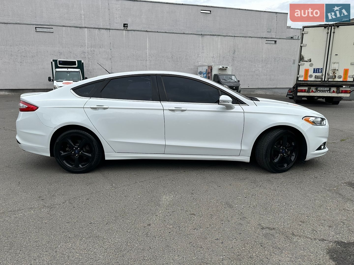 Ford Fusion 2016 VIN 3FA6P0H78GR190413 фото оголошення 12 з 27