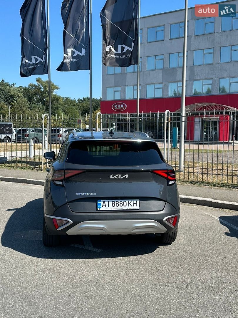 Kia Sportage 2023 VIN U5YPV81DBRL236077 фото оголошення 3 з 22